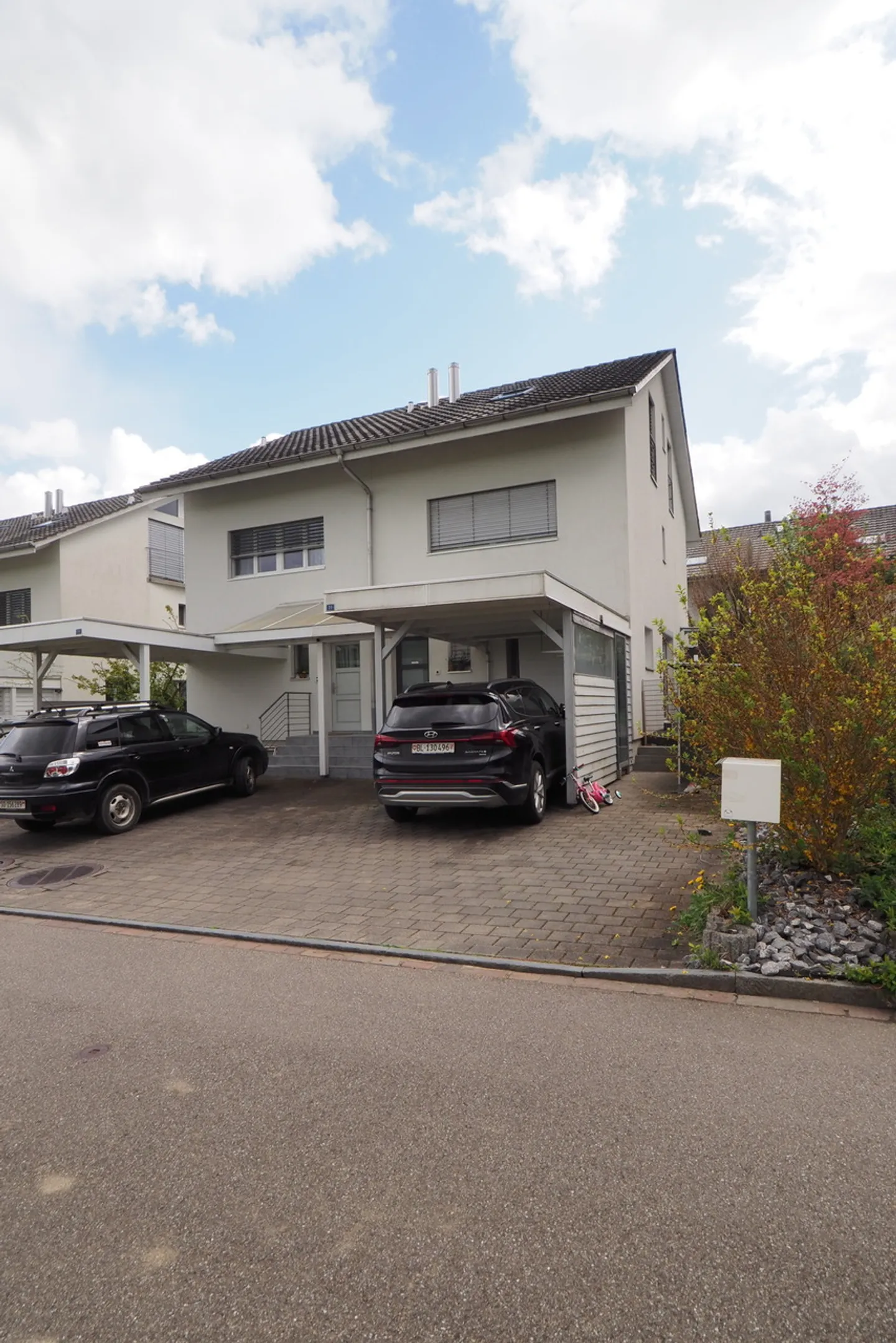 Doppeleinfamilienhaus mit Weitblick, naturnah und ruhig gelegen - Foto 1 von 24