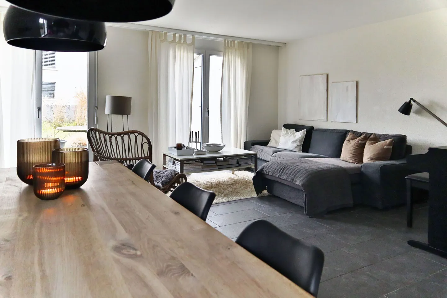 Charming 6.5-room corner house with two terraces and sunny garden - Photo 1 of 14