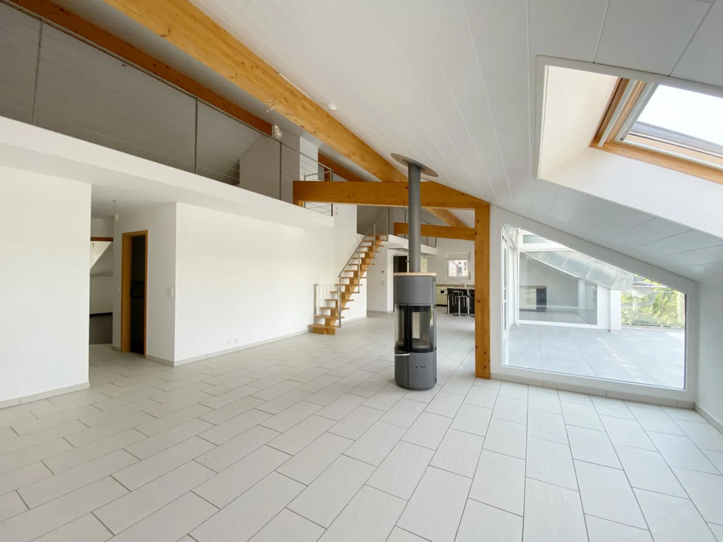 Superbe Appartement Attique - Photo 6 sur 13