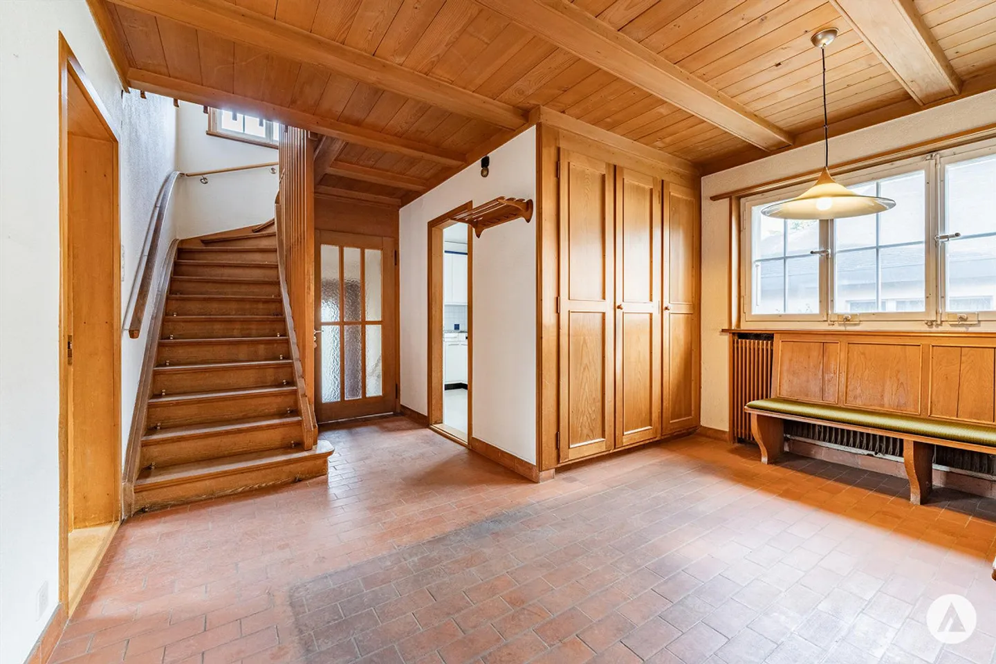 Sanierungs­bedürftiges Haus an beliebter Lage - Foto 7 von 13