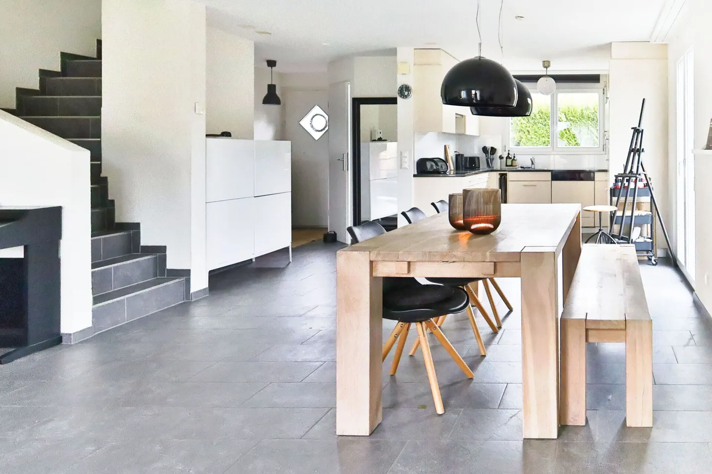 Charming 6.5-room corner house with two terraces and sunny garden - Photo 4 of 14