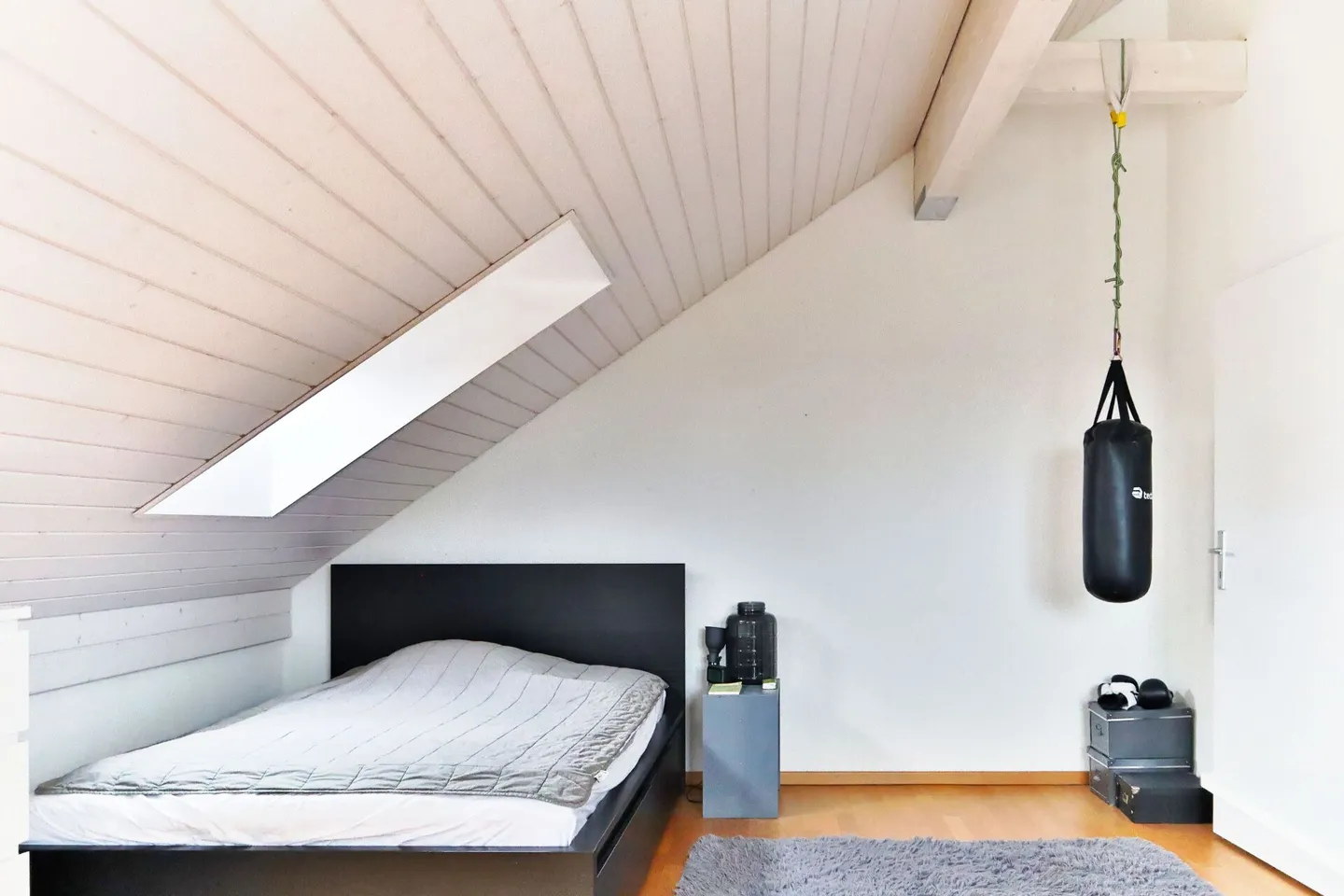 Charming 6.5-room corner house with two terraces and sunny garden - Photo 11 of 14