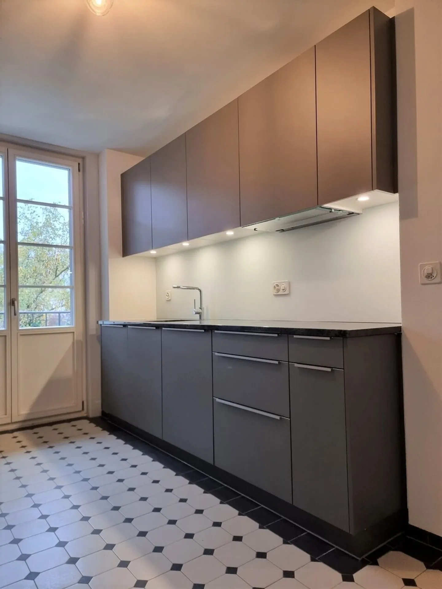 Wohnung mieten - Foto 3 von 8