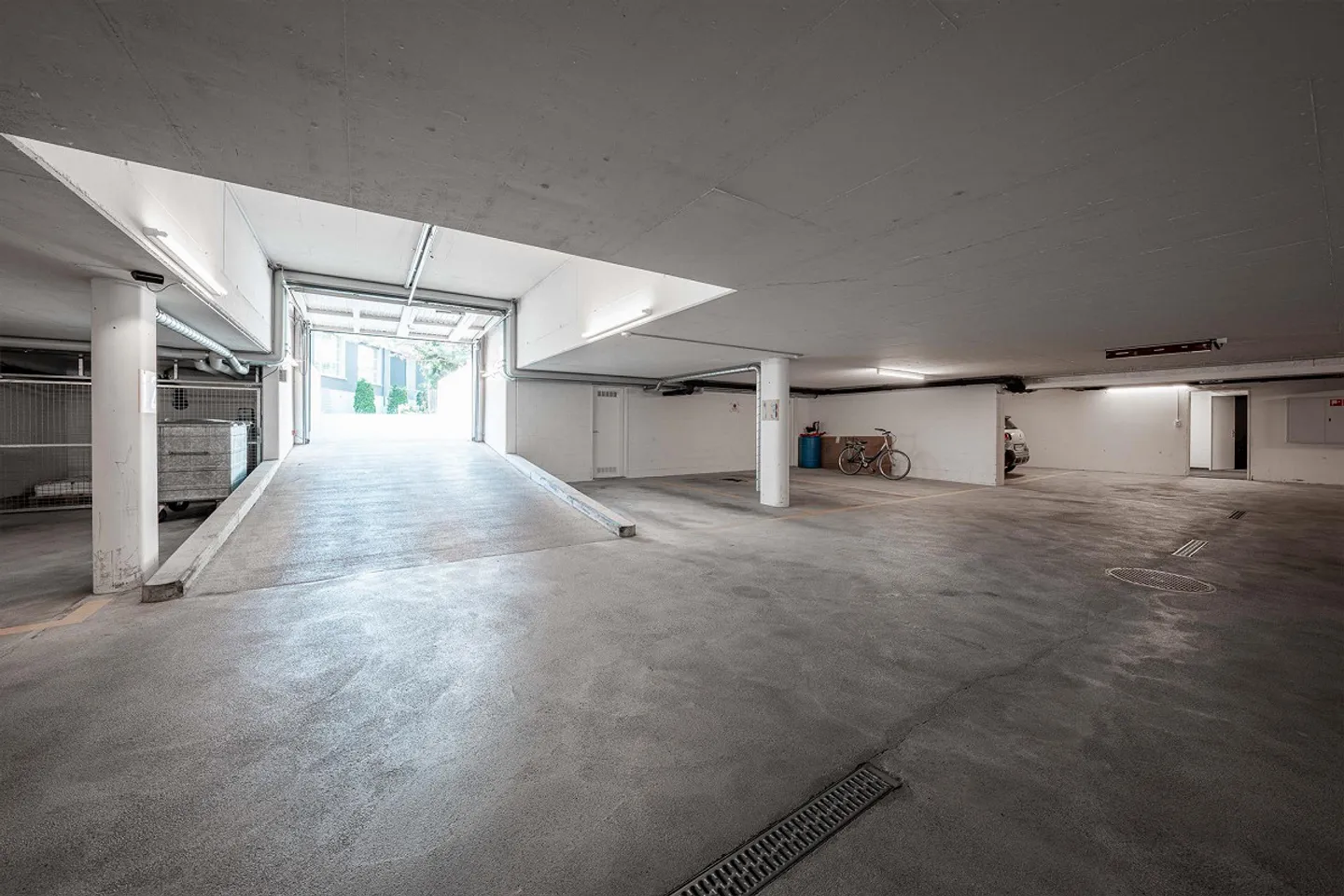 4.5-Room Penthouse Apartment - Photo 11 of 12