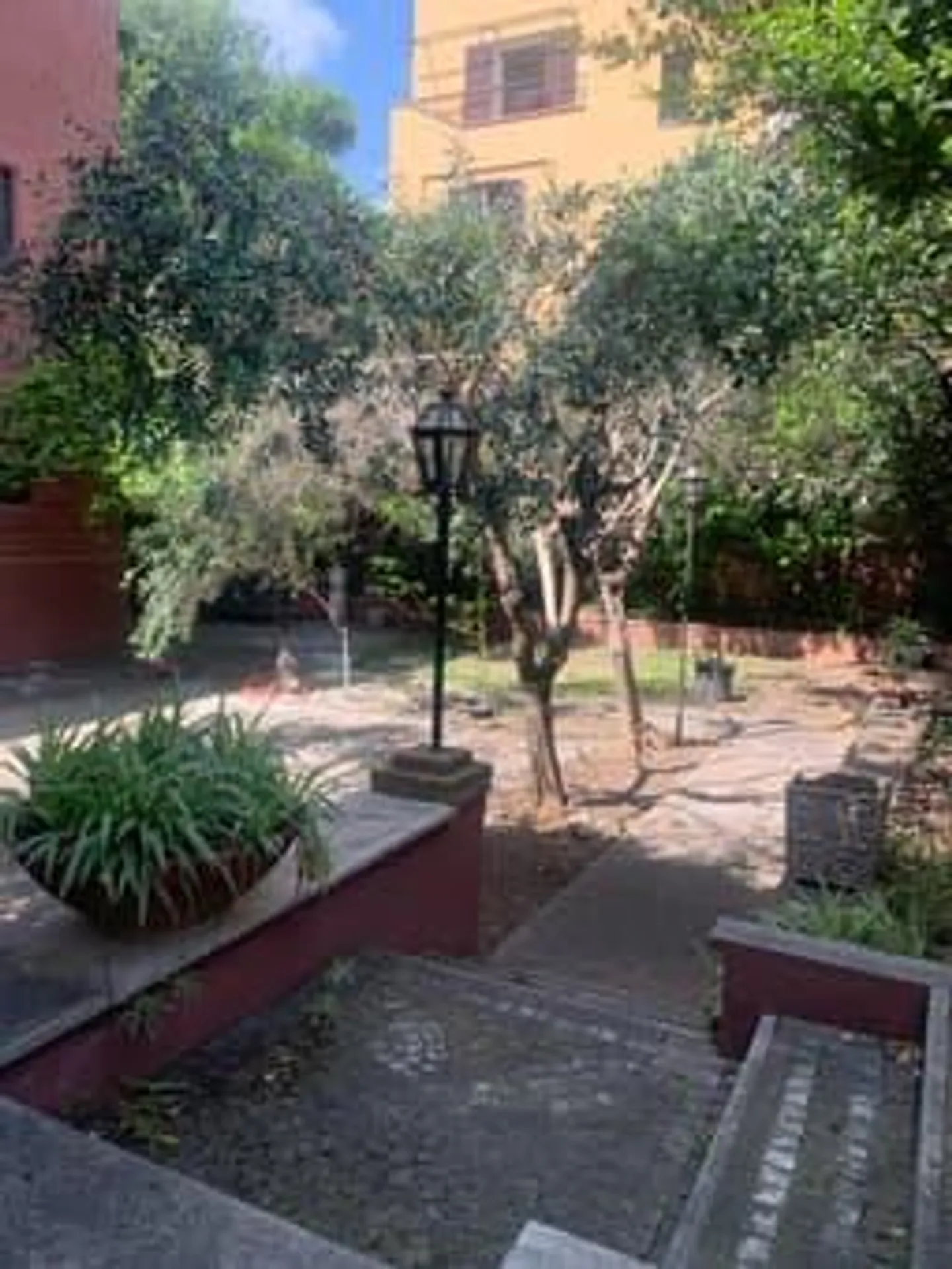 Villa di lusso con giardino nel cuore di Roma - Foto 6 von 28