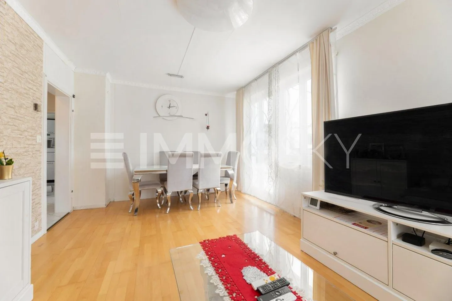 La tua nuova casa piena di possibilità - Foto 2 di 5