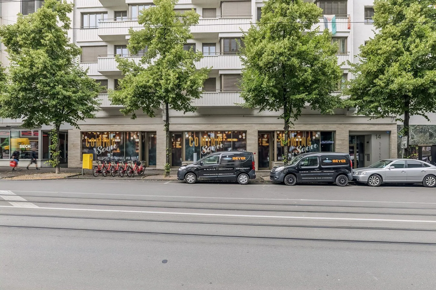 Attractive commercial space in a central location - Photo 1 of 10