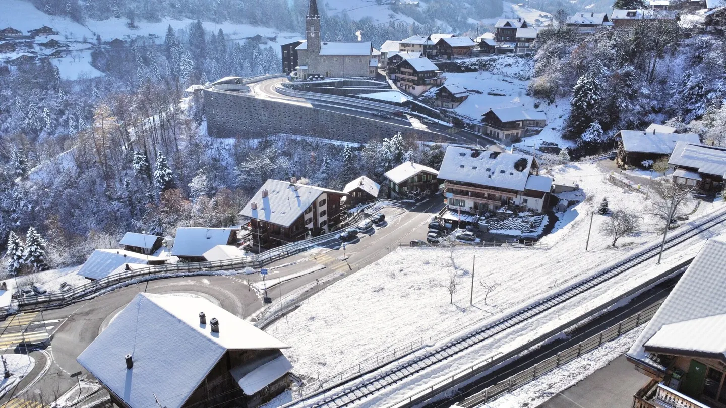 Terrain à forte densité au centre de Troistorrents - Photo 1 sur 2