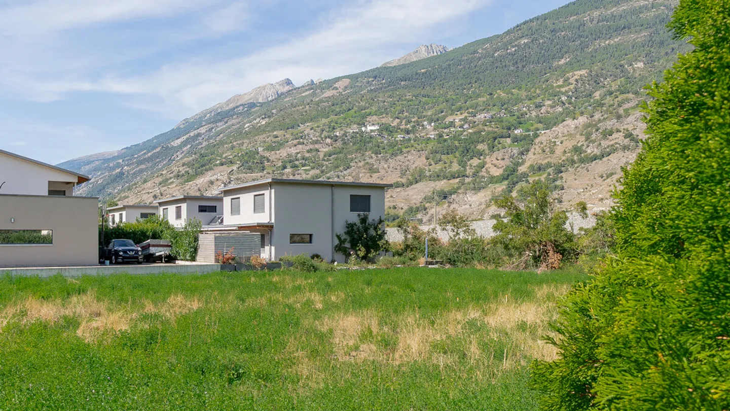 Casa unifamiliare moderna e luminosa a Visp - Foto 1 di 13