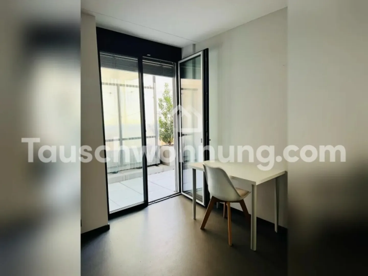 « Bright 3.5-Room Apartment near Siemens Tram» - Foto 5 von 14