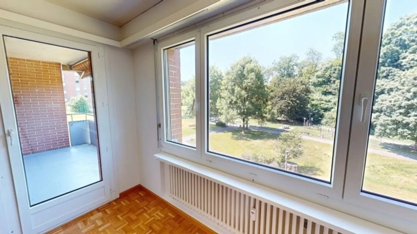 Appartement spacieux de 4 pièces près de la ville de Bâle – Temporaire jusqu'au 30 avril 2026 - Photo 2 sur 13