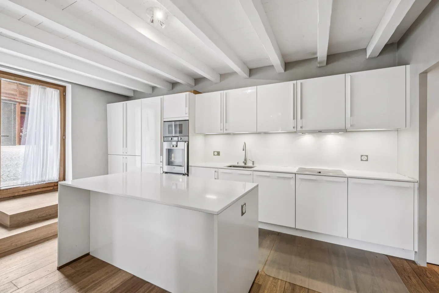 Superb triplex apartment with private garden in Collex-Bossy - Photo 5 of 15