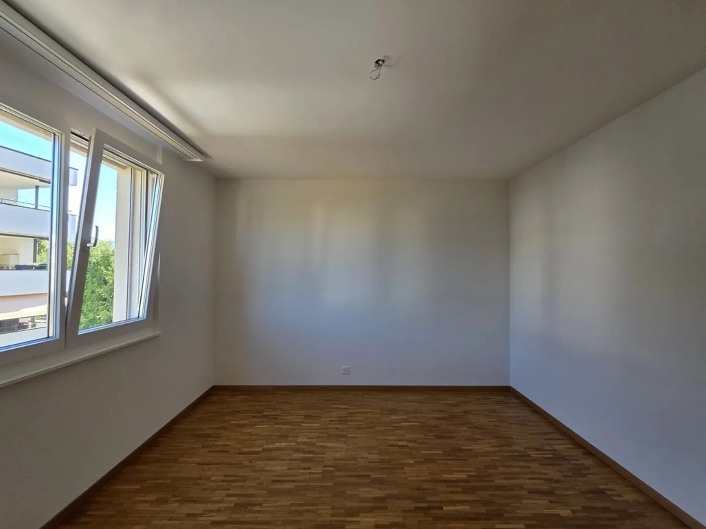 Appartamento 4.5 locali a CHF 2'080.-/mese spese incluse - Foto 5 di 8