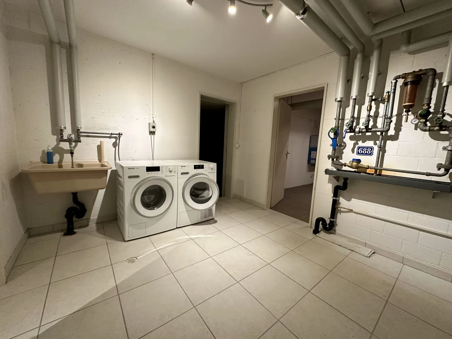Affascinante casa angolare di 5,5 stanze - Foto 8 di 9
