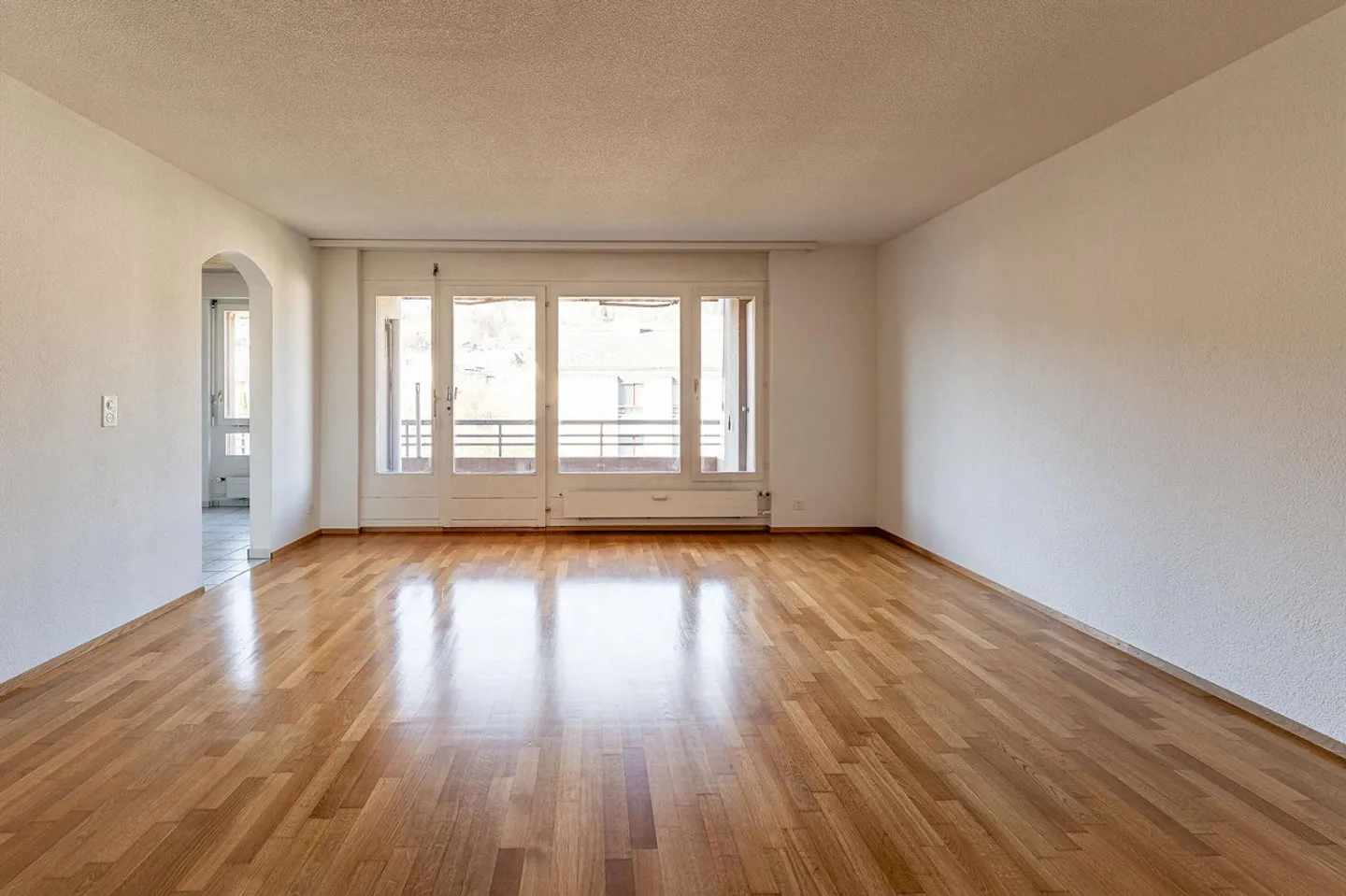 Living where life pulses and tranquility prevails - Photo 12 of 26