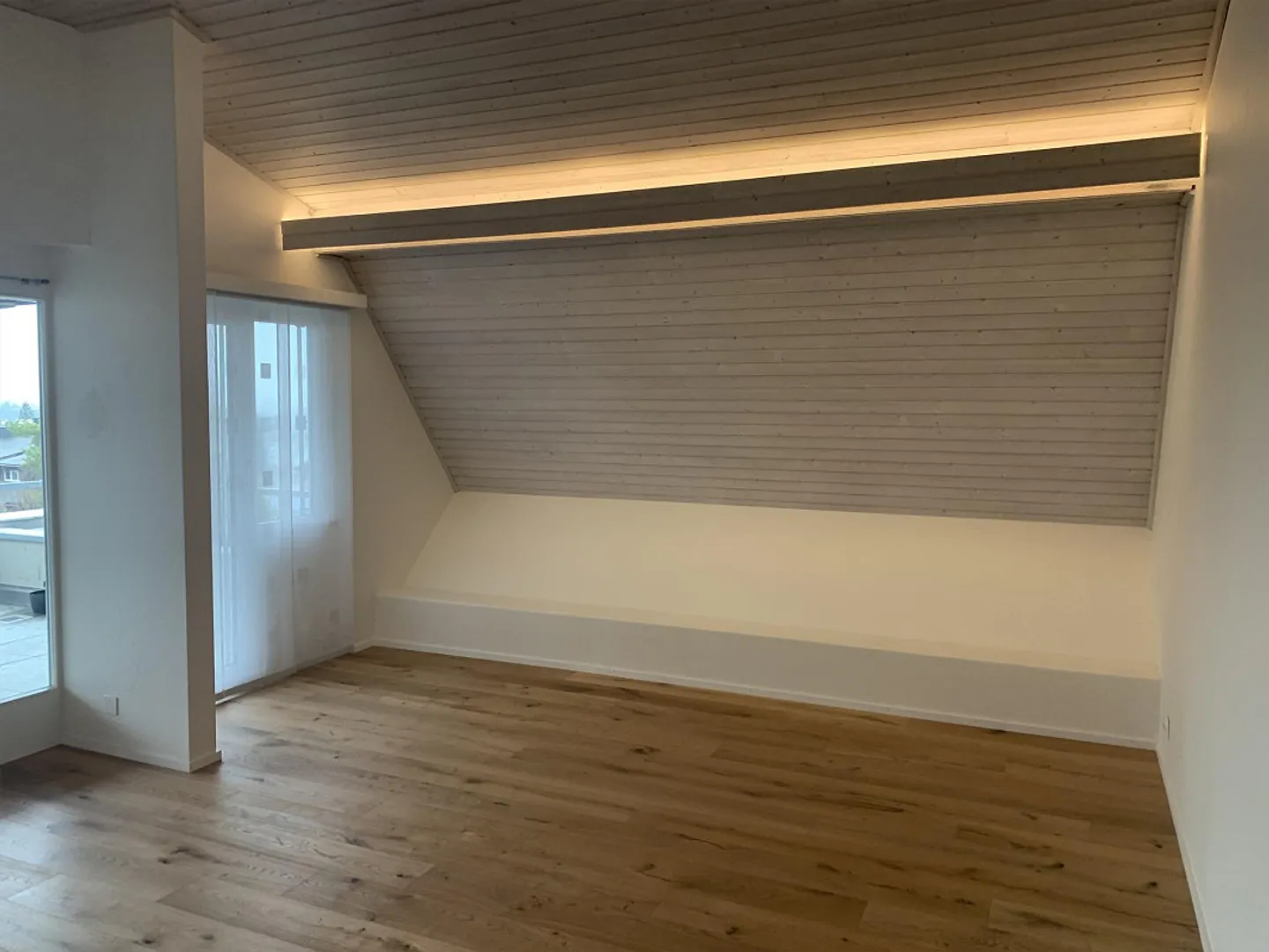 Geräumige Attikawohnung mit Smart Home - Foto 10 von 27