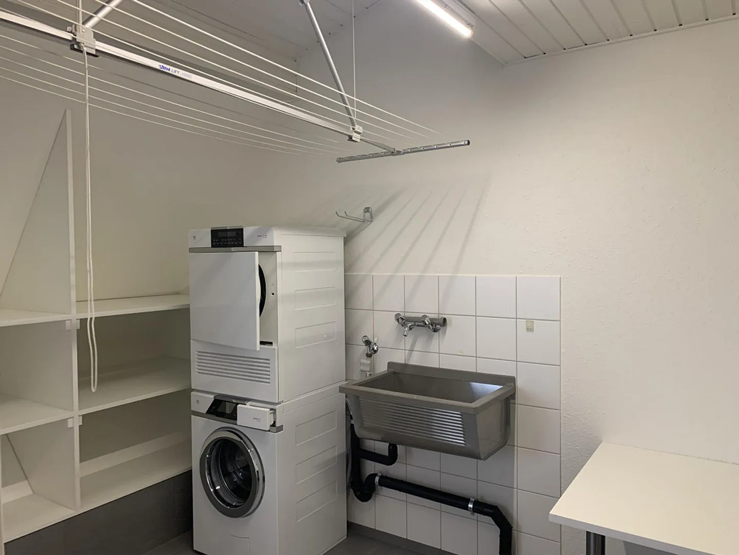 Geräumige Attikawohnung mit Smart Home - Foto 11 von 27