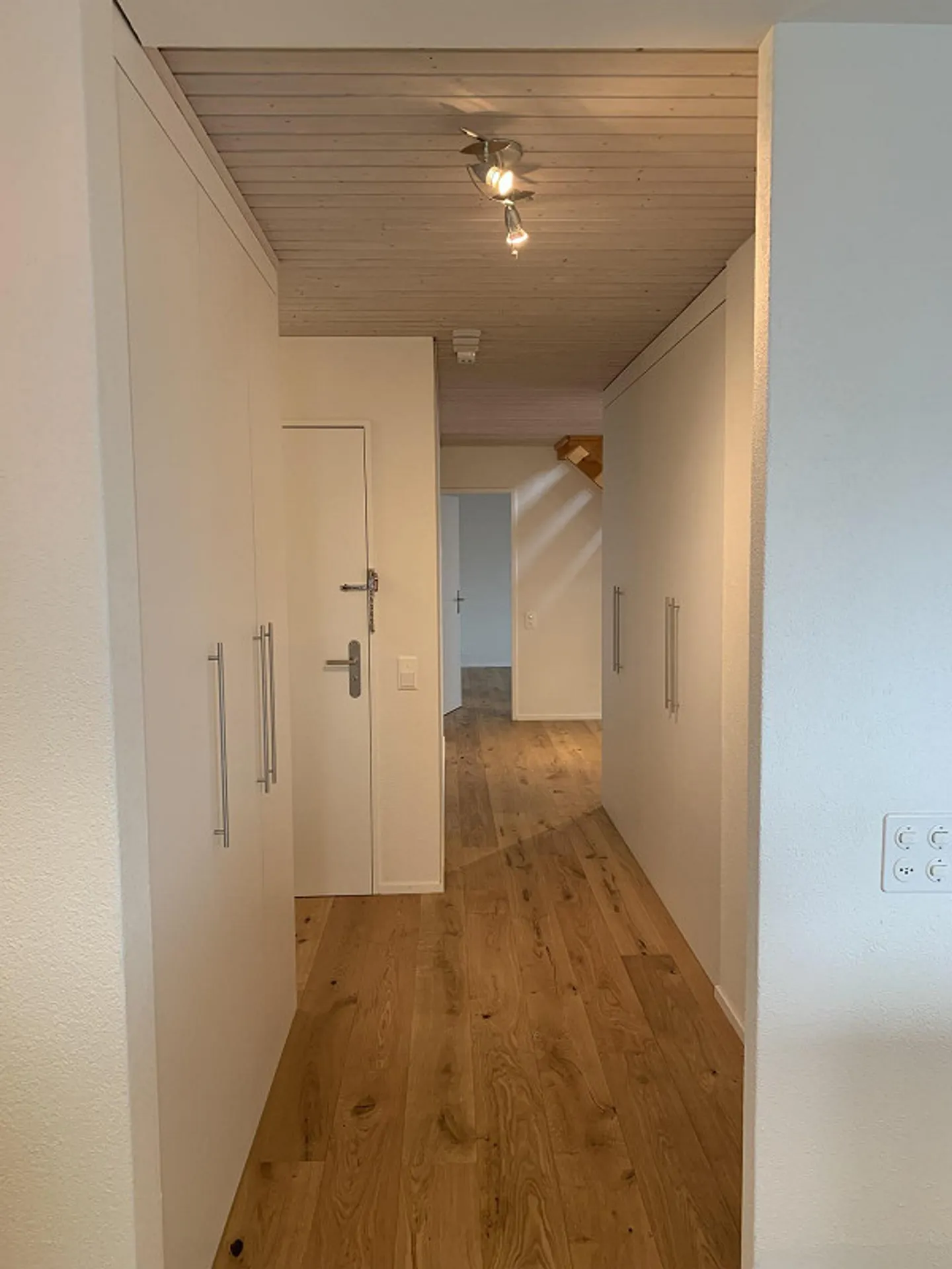 Geräumige Attikawohnung mit Smart Home - Foto 14 von 27