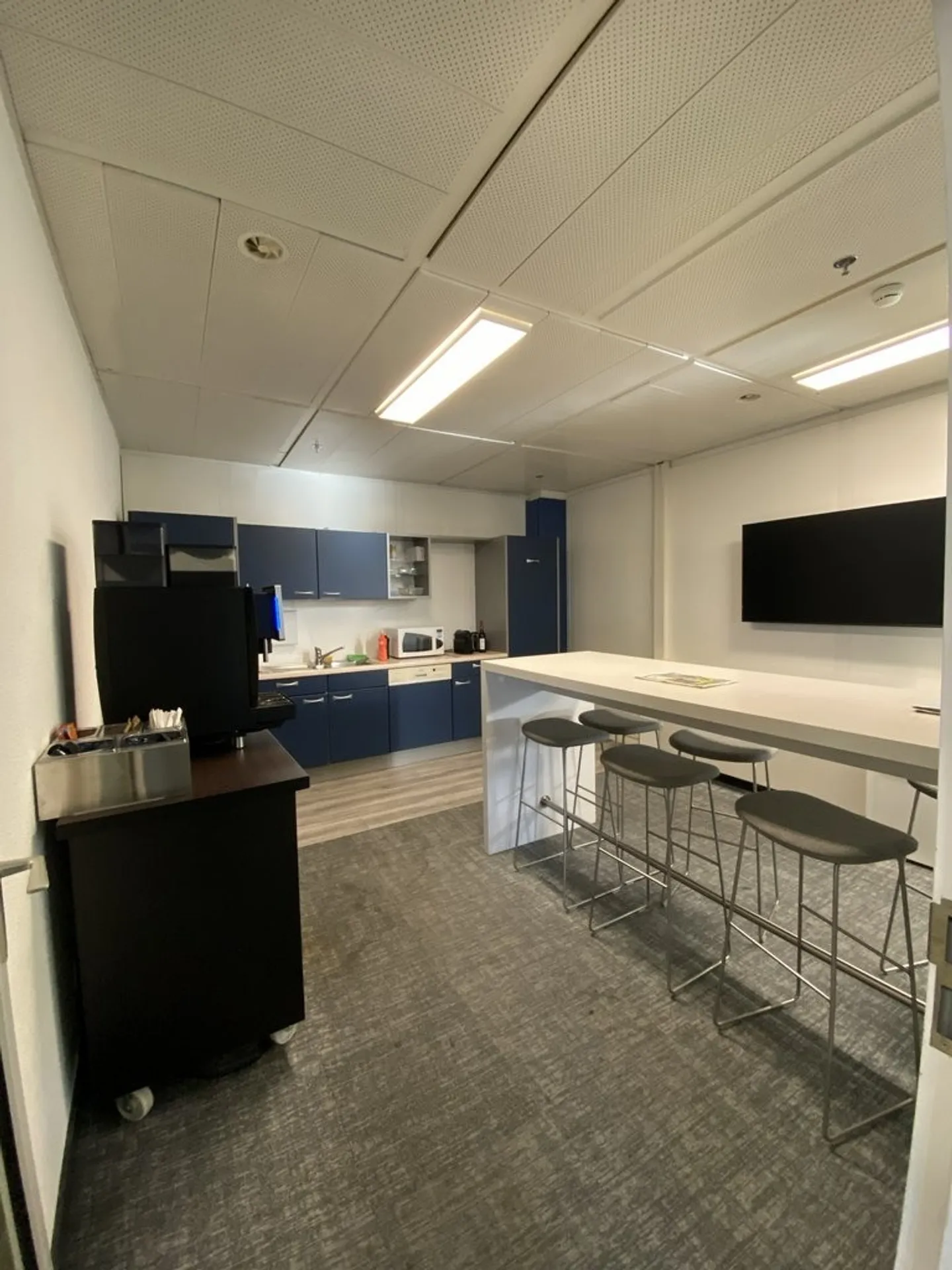 Espace de bureau 2ème étage - 1'105m2 - Photo 6 sur 6