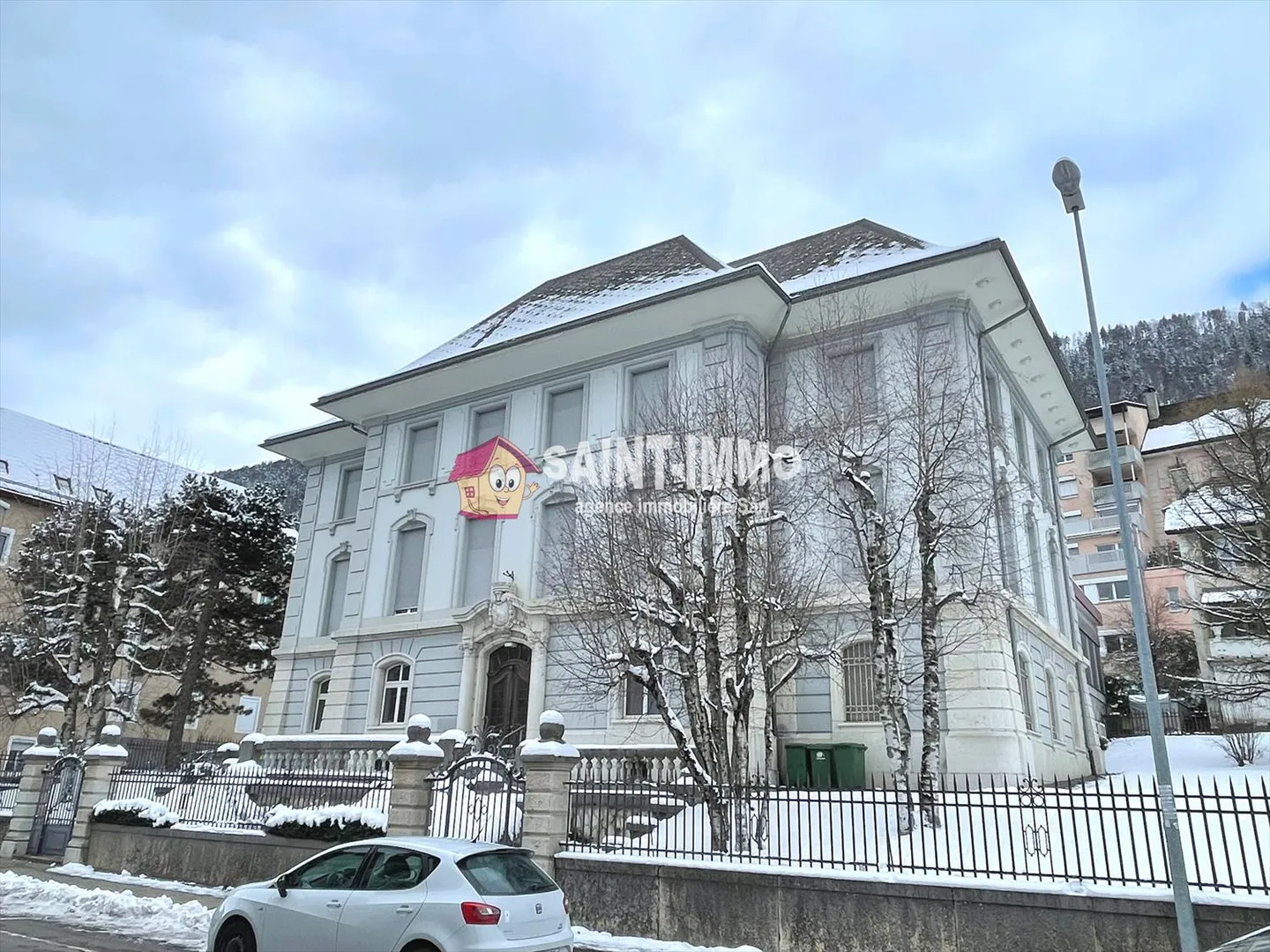 Immeuble mixte - Photo 2 sur 24