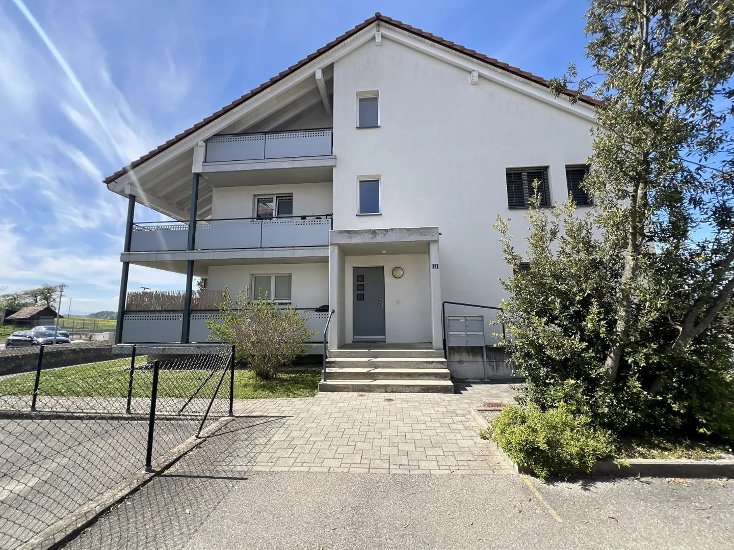 03310 - Appart. 2,5 PCES - RTE EGLISE 33 - COURTION - Foto 2 von 8