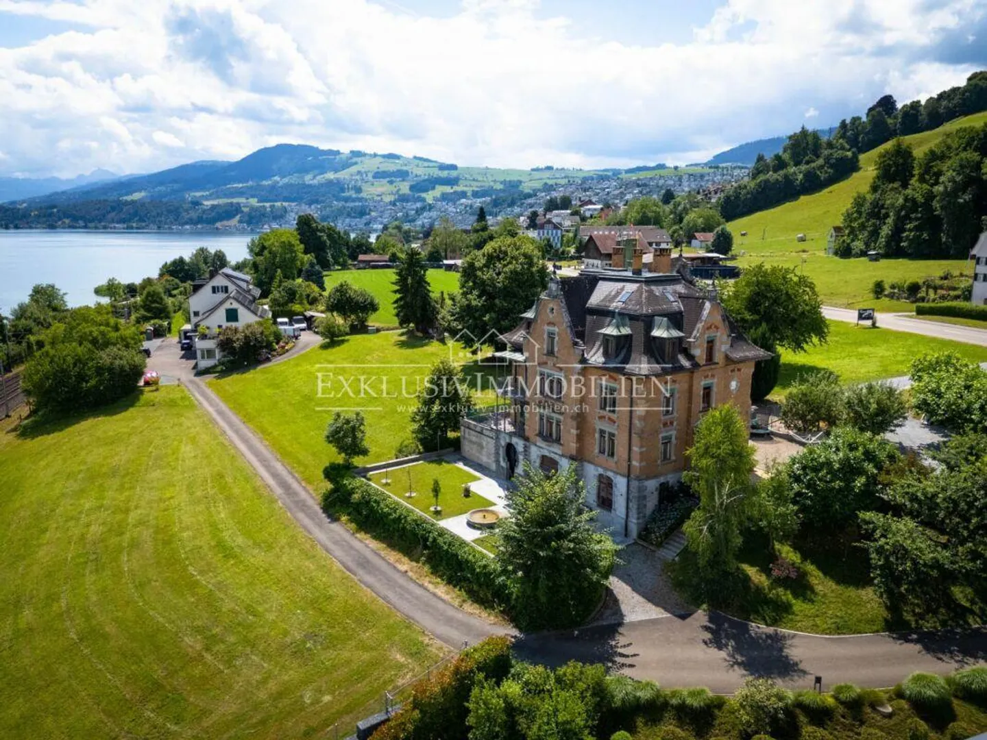 Belle-Époque-Villa am Zürichsee - Ein historisches Juwel mit privat... - Photo 7 of 9