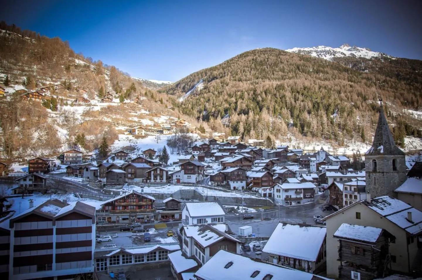 Studio 1.5 Rooms in Vissoie - Photo 2 of 6