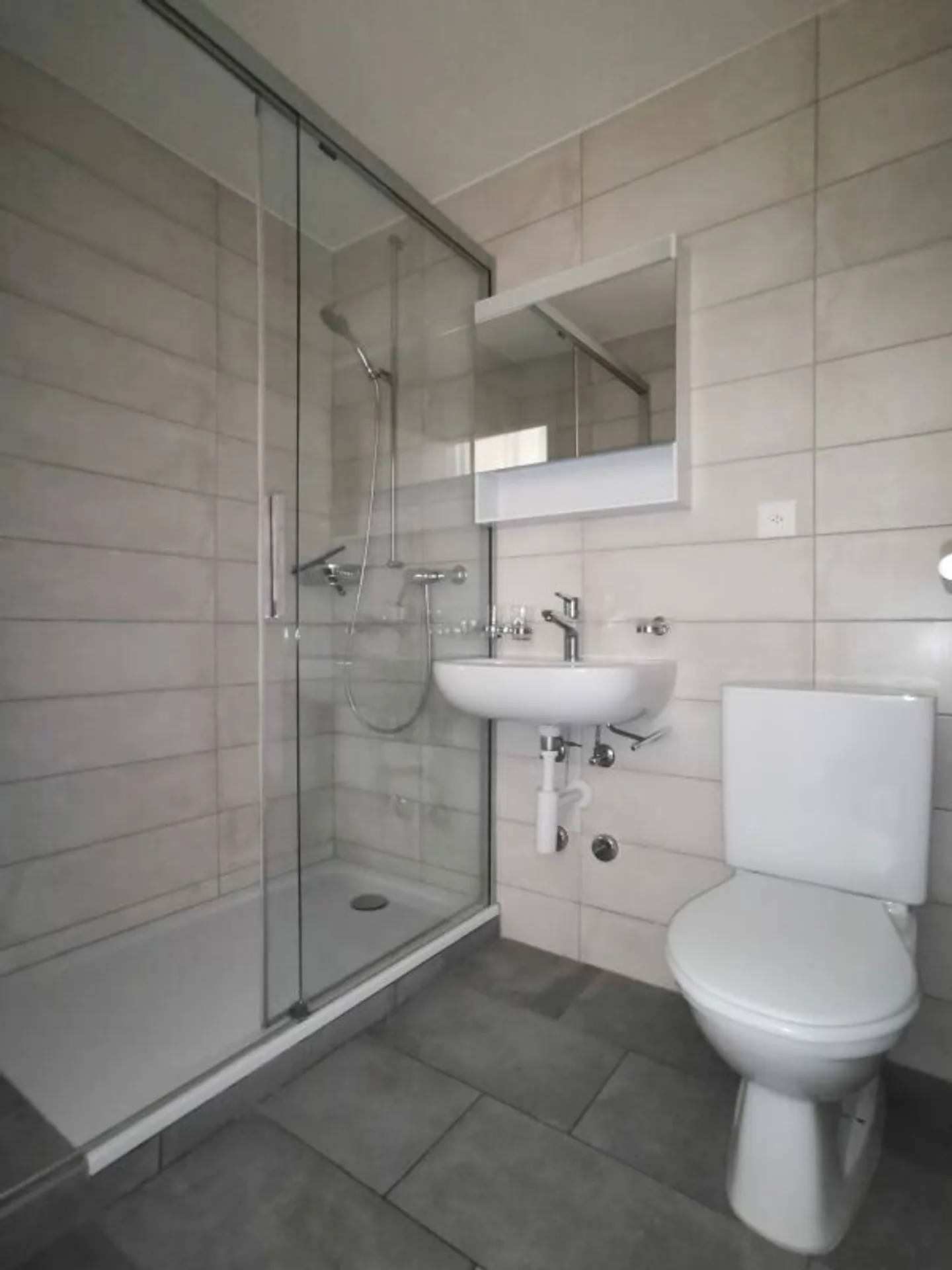 Wohnung mieten - Foto 8 von 12