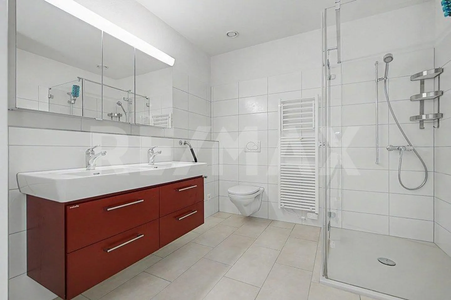Moderne Terrassenwohnung mit Aussicht - Foto 6 von 13
