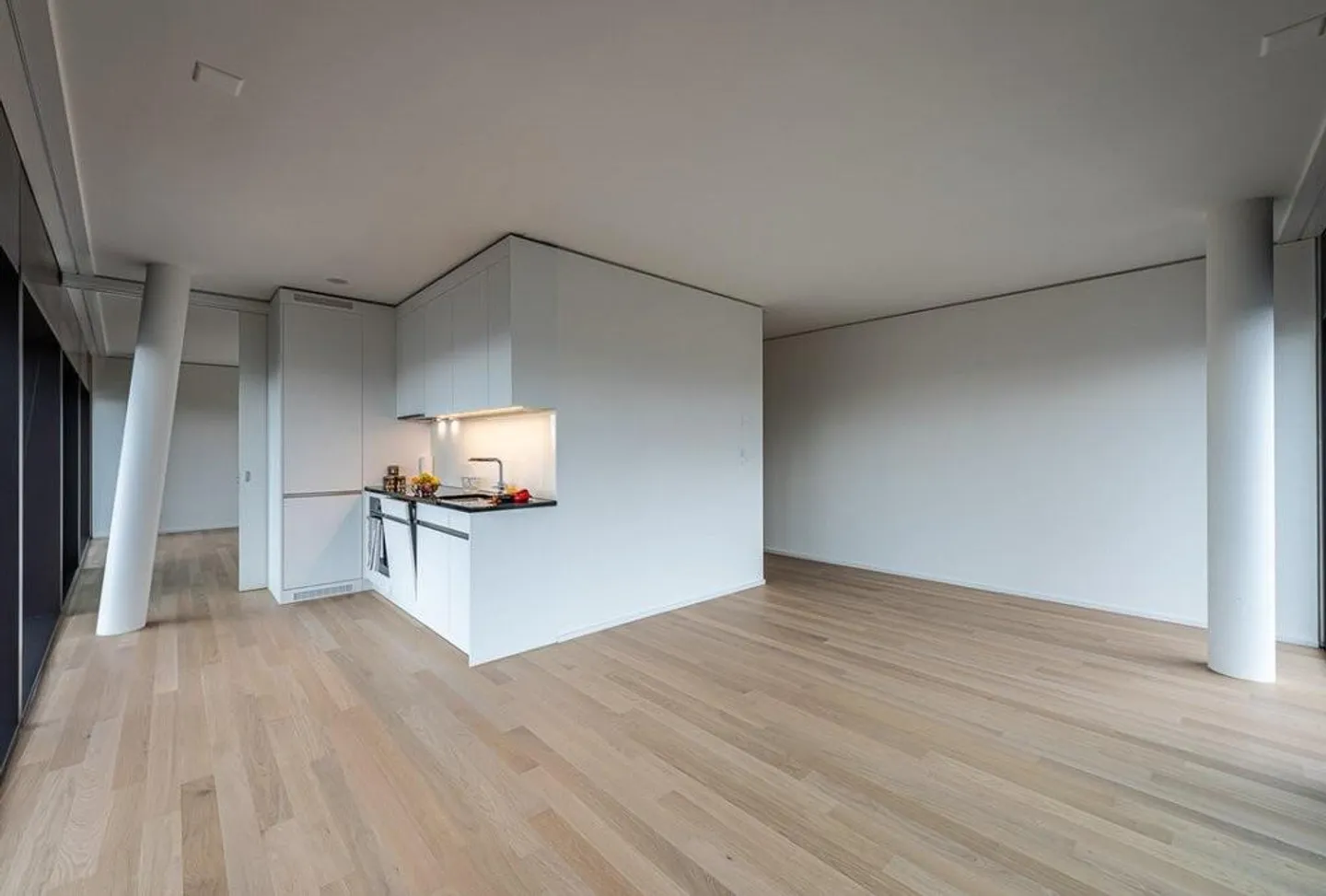 Exclusive Apartment in Basel - Prestige & Elegance - Photo 7 of 12