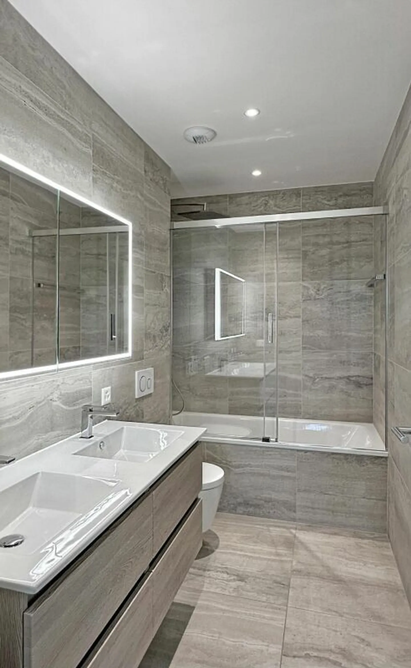 Stunning Semi-Detached Villa 7.5 Rooms - Photo 16 of 19
