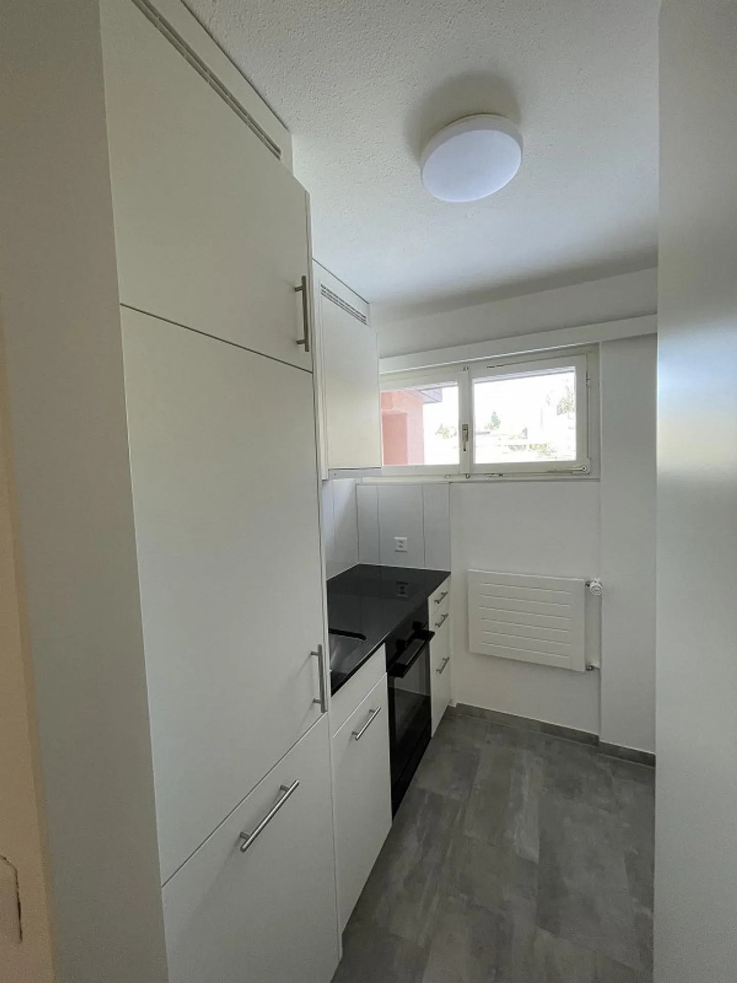 Moderne 2.5 Zimmer Wohnung - Foto 2 von 7