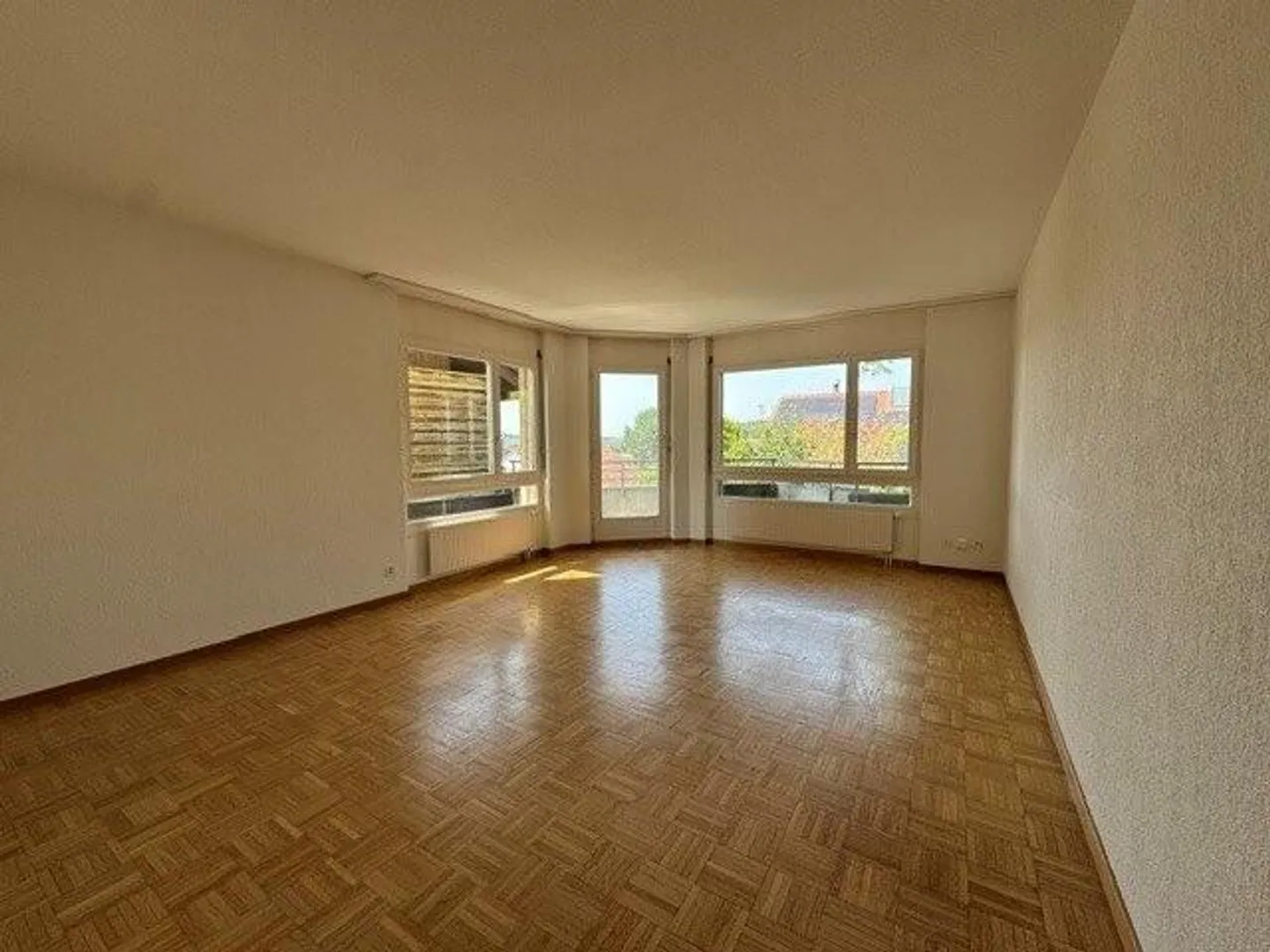 Helle Wohnung nahe Aare - Foto 3 von 11