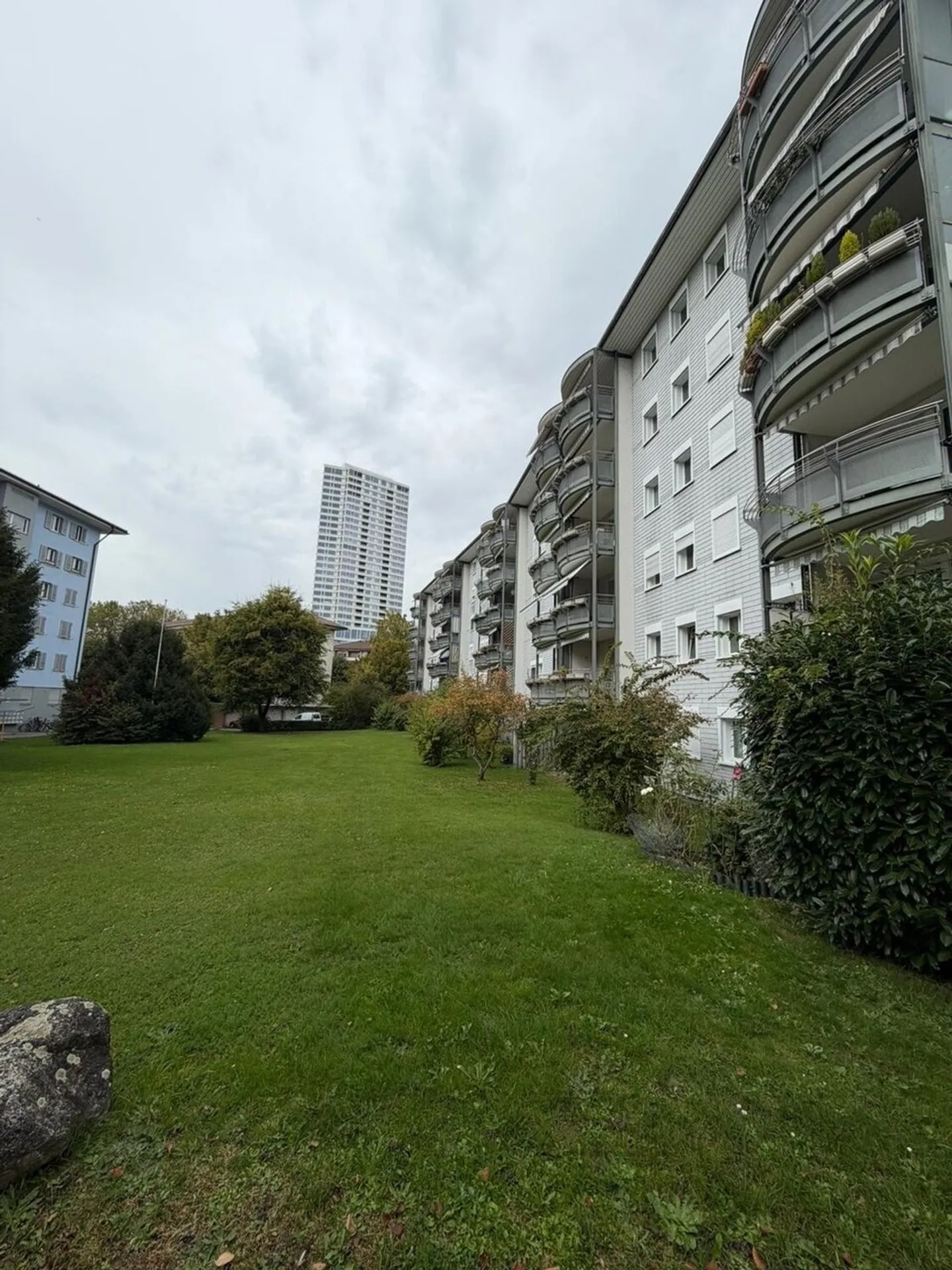 4.5-room apartment with balcony, lift and parking space in Ostermundigen - Photo 1 of 6