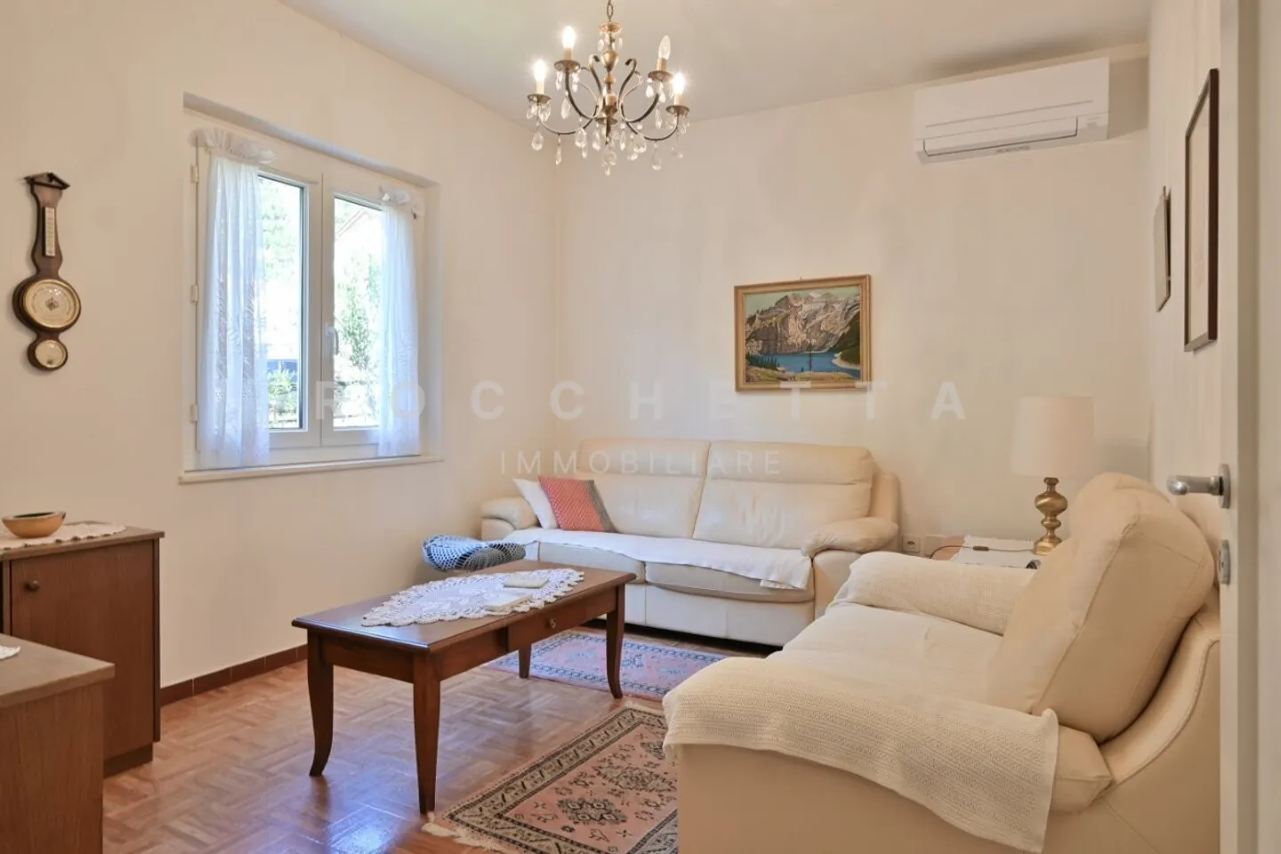 Maison jumelée dans le noyau avec un grand potentiel - Photo 10 sur 12