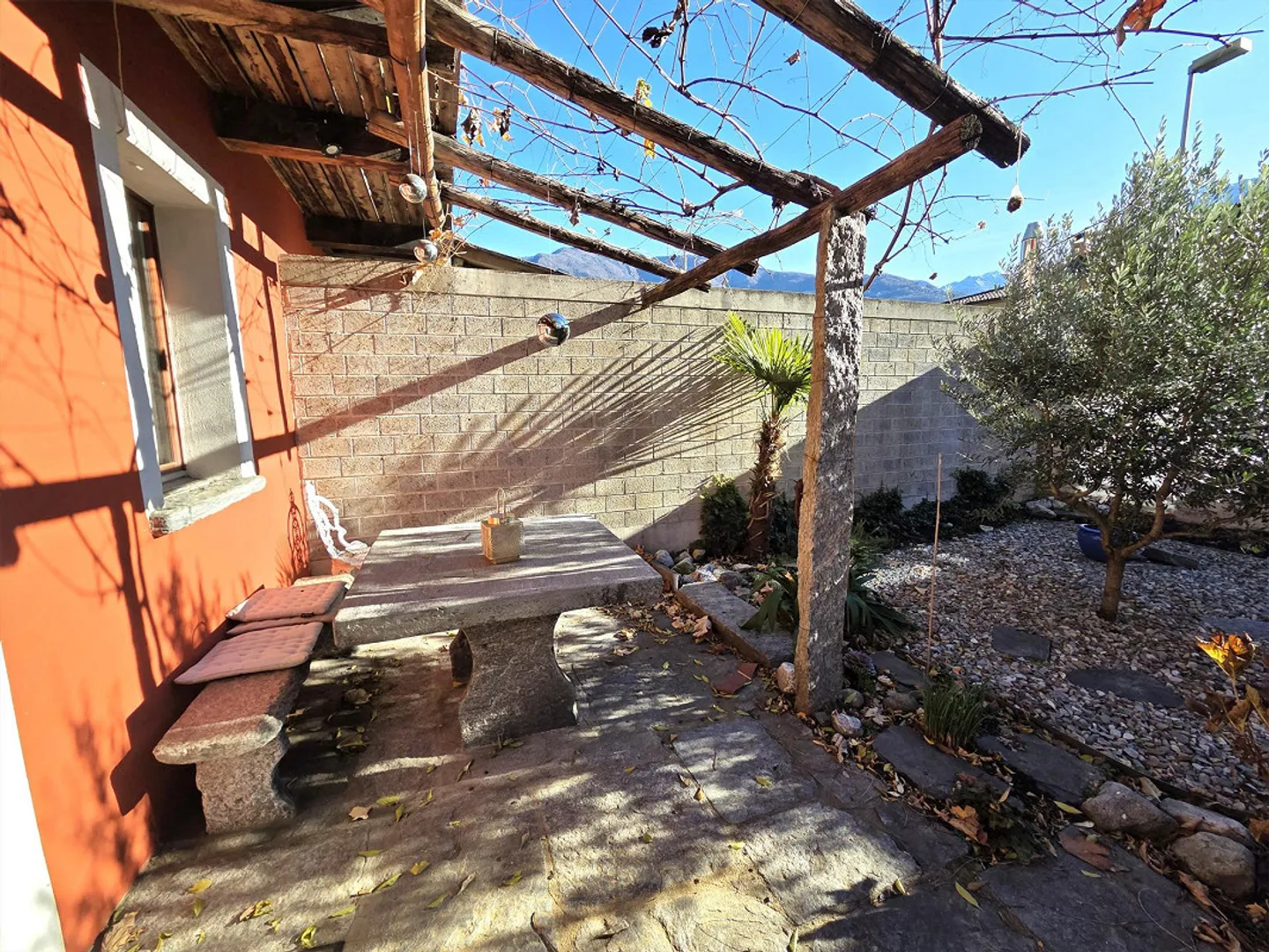 Belle maison typique du Tessin avec 6 chambres - Photo 13 sur 19