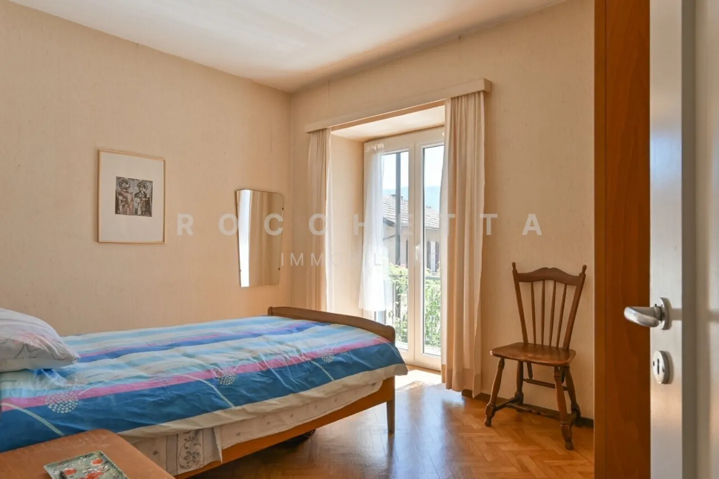 Maison jumelée dans le noyau avec un grand potentiel - Photo 12 sur 12