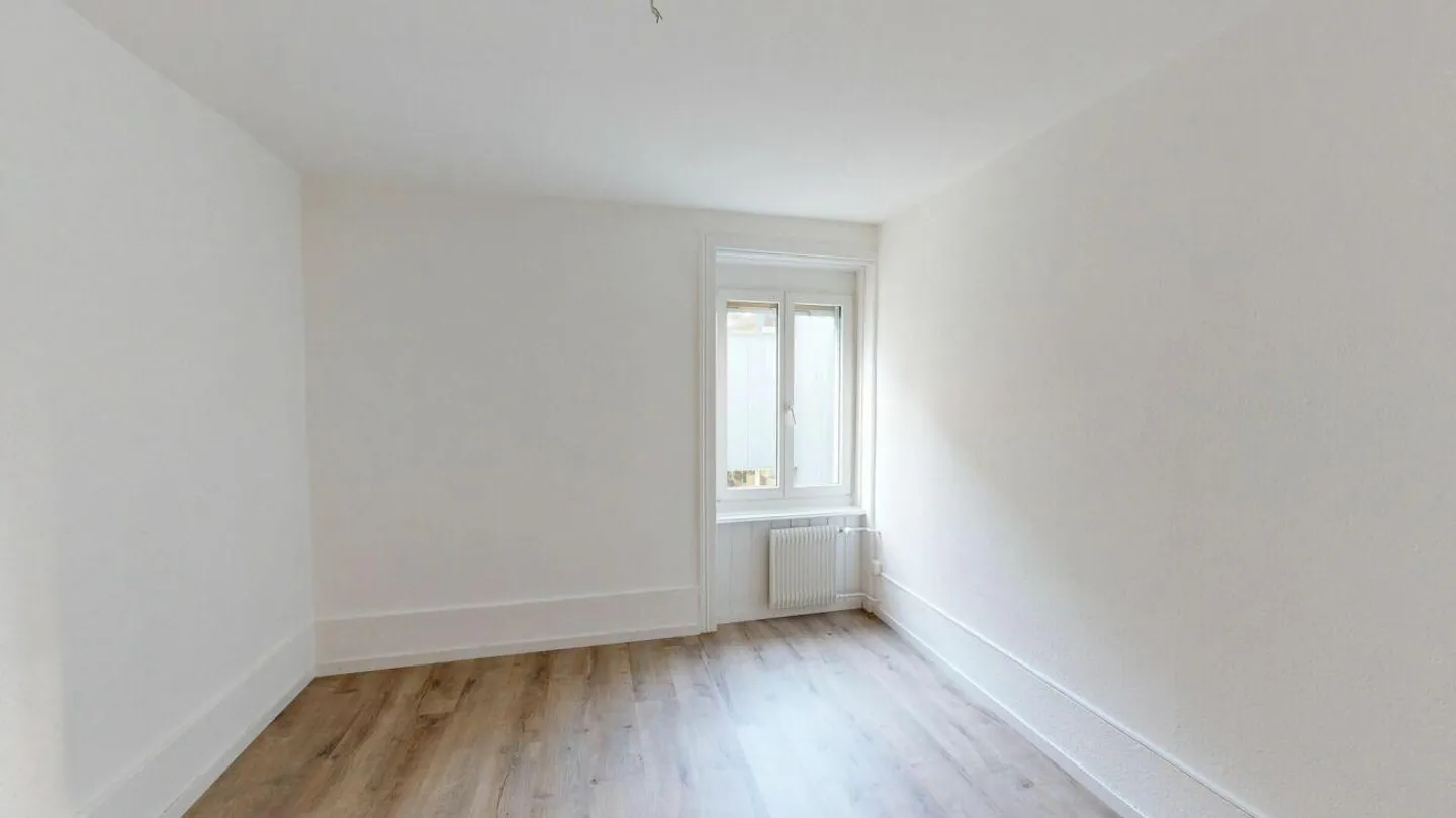 Appartement ancien rénové de 4 pièces - Photo 6 sur 12