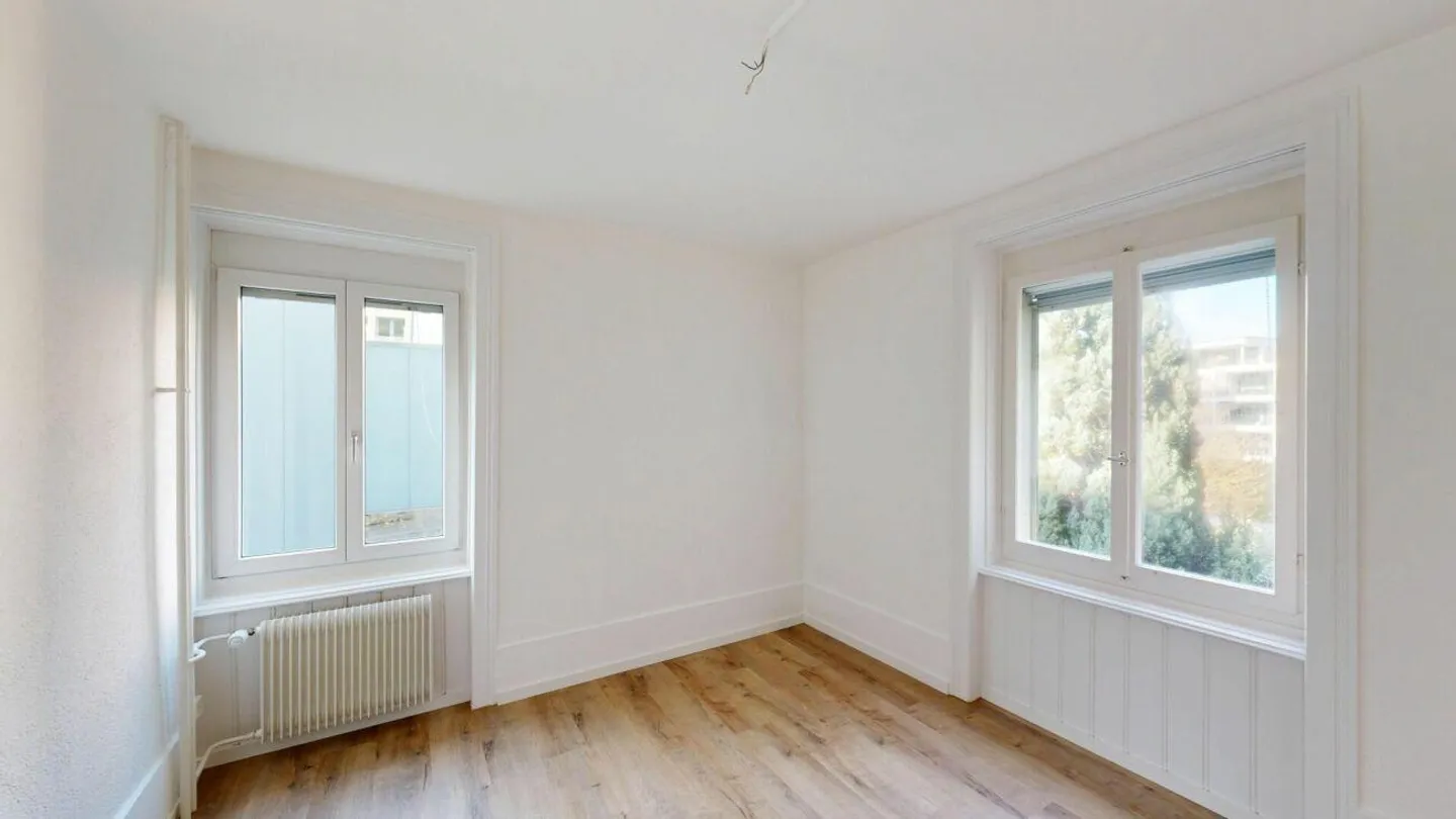 Appartement ancien rénové de 4 pièces - Photo 8 sur 12