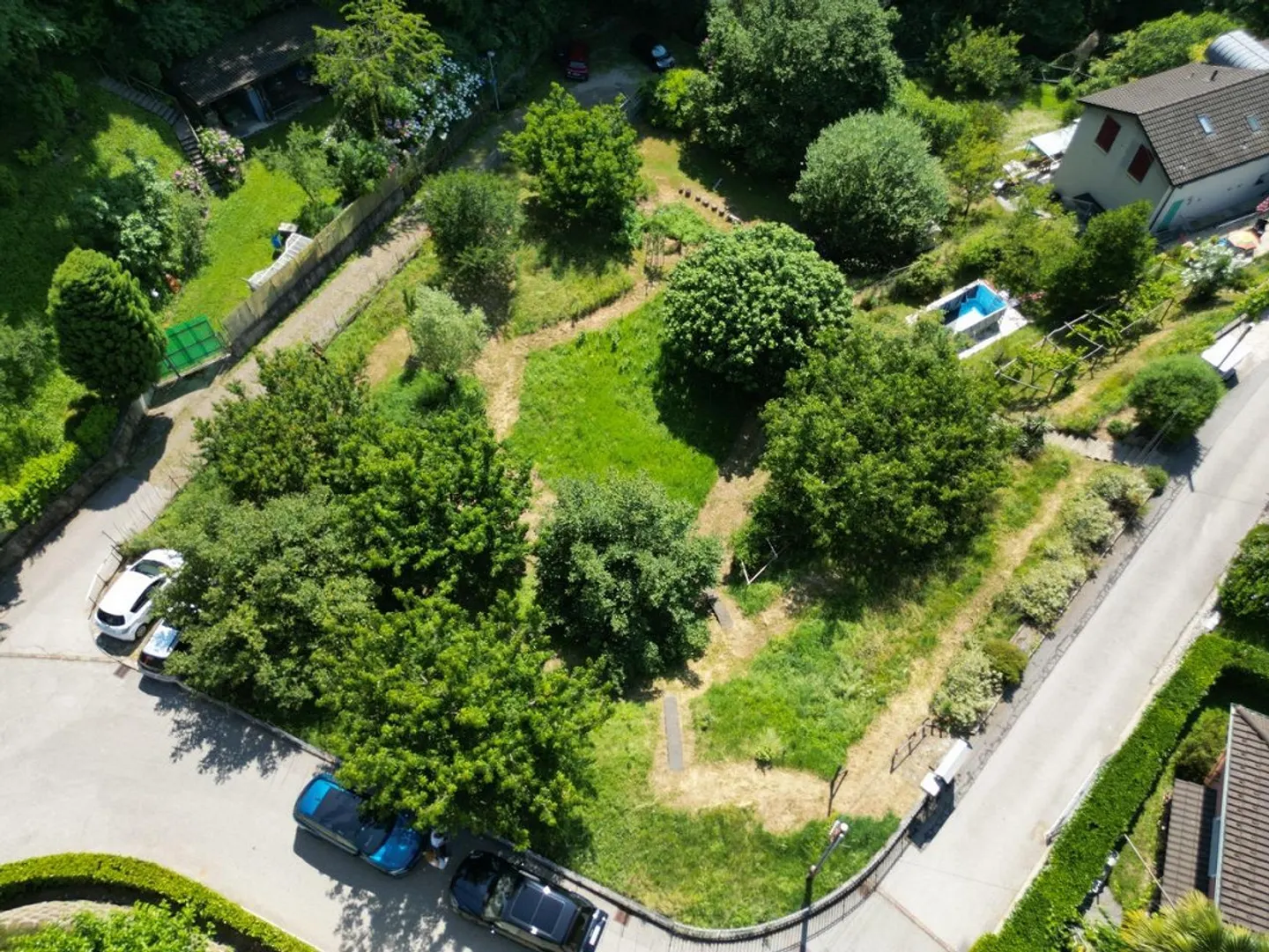 Building Plot in Lugano-Pazzallo: Quiet Area and Well Connected - Photo 3 of 4
