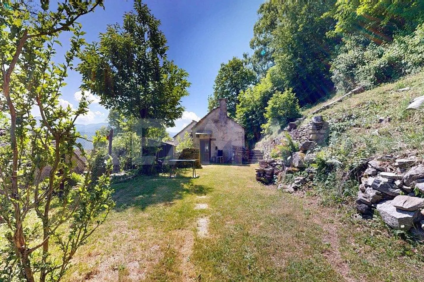 Rustique avec jardin et bois - Photo 6 sur 13