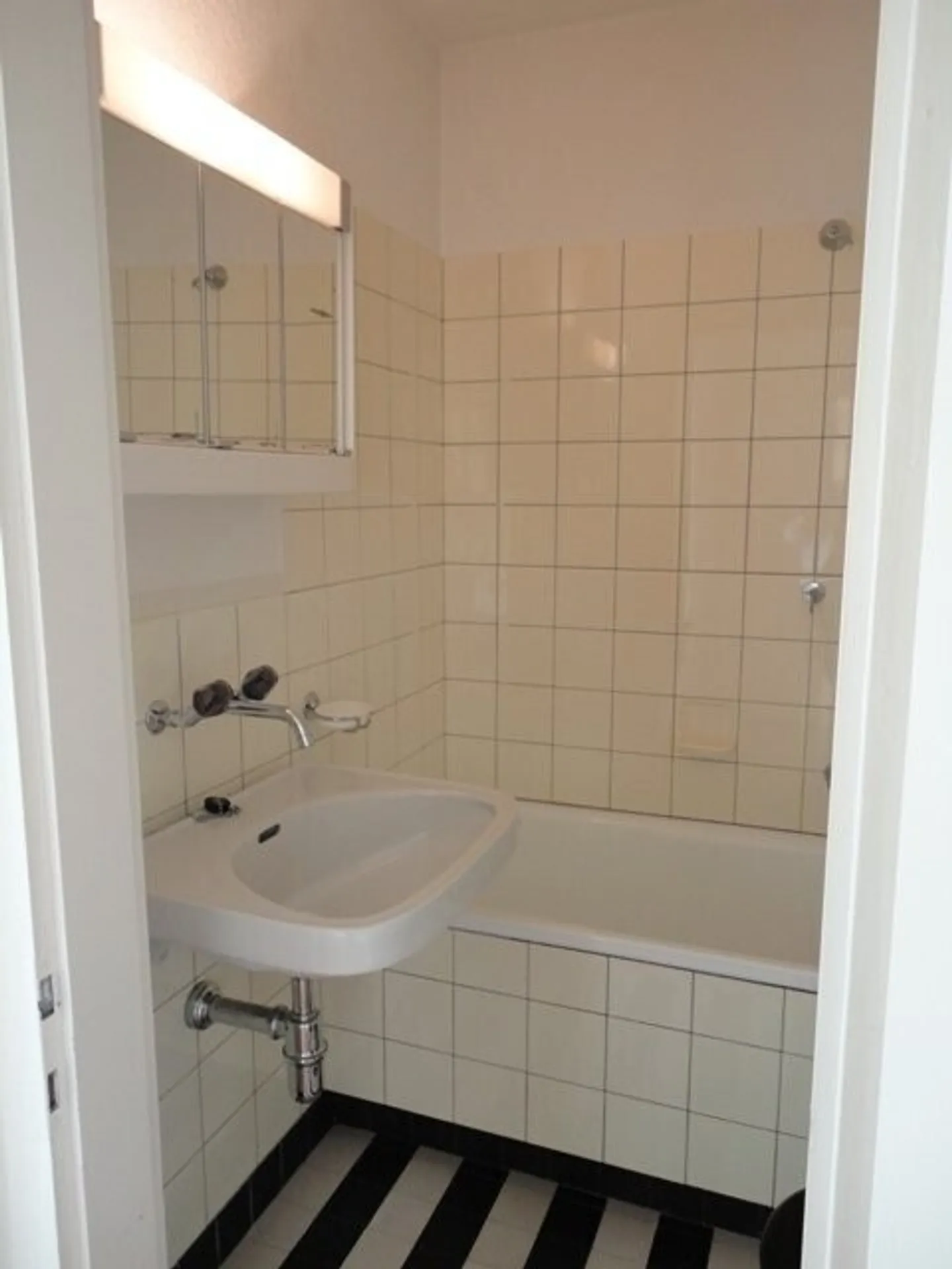 «Schöne Singlewohnung» - Foto 5 von 8