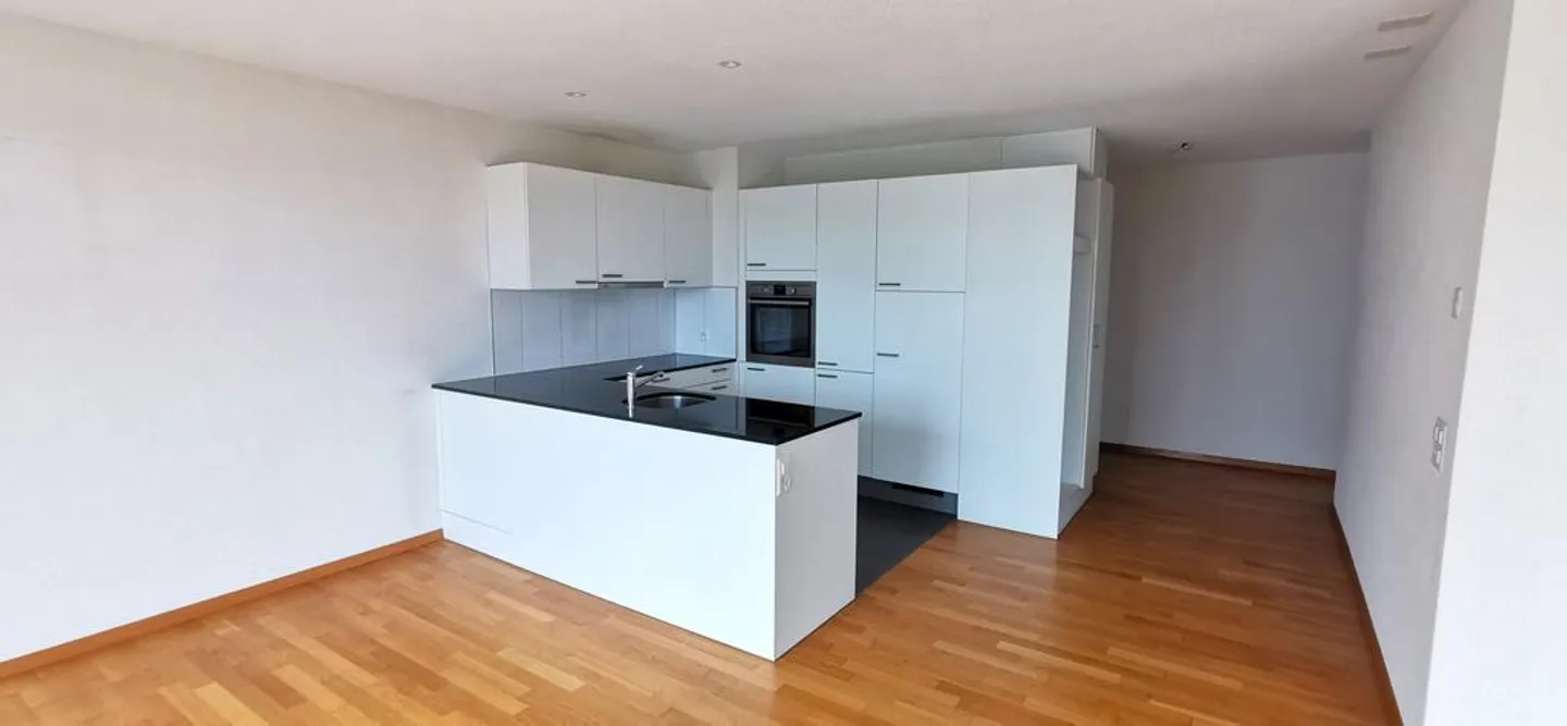 Helle 4.5-Zimmer Wohnung - Foto 2 von 6