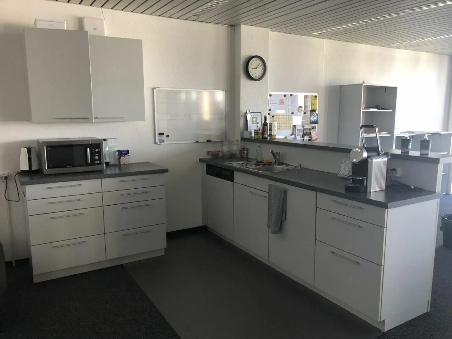 Ufficio 220 m2, 3° piano, Grundstrasse 12, Rotkreuz - Foto 6 di 12