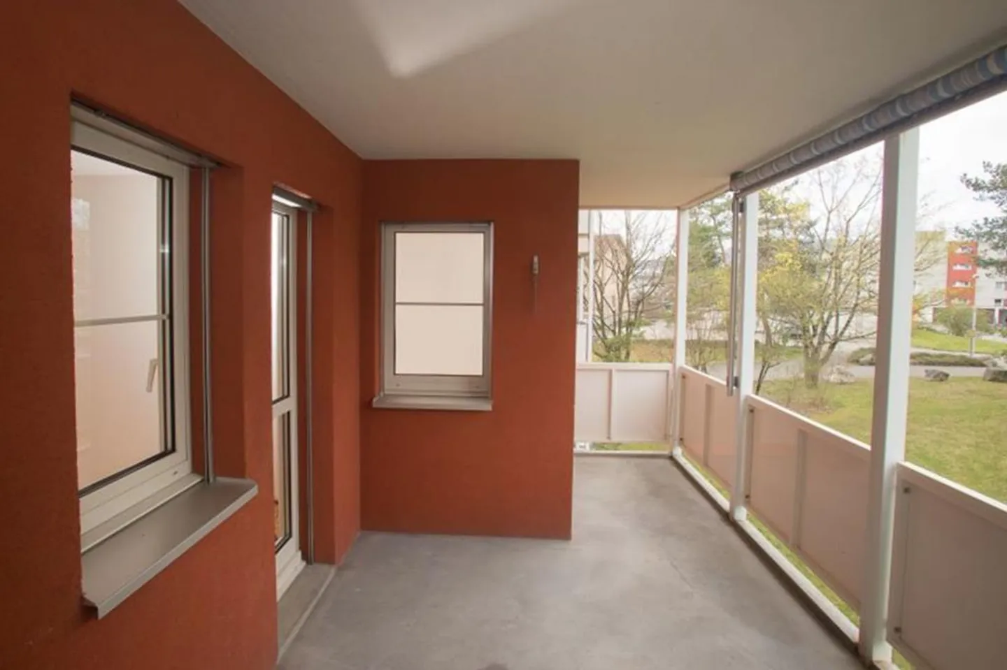 Geräumige Wohnung in Aesch - Foto 2 von 8