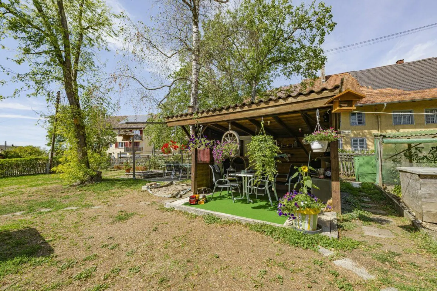 Charming Multi-Family House - Always Fully Rented - Huge Potential... - Photo 10 of 28