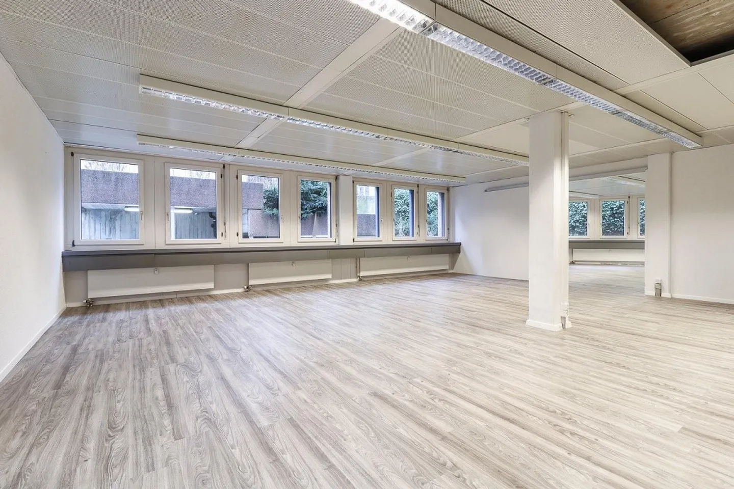Attractive office or practice premises in the Mattenhof district - Photo 8 of 12