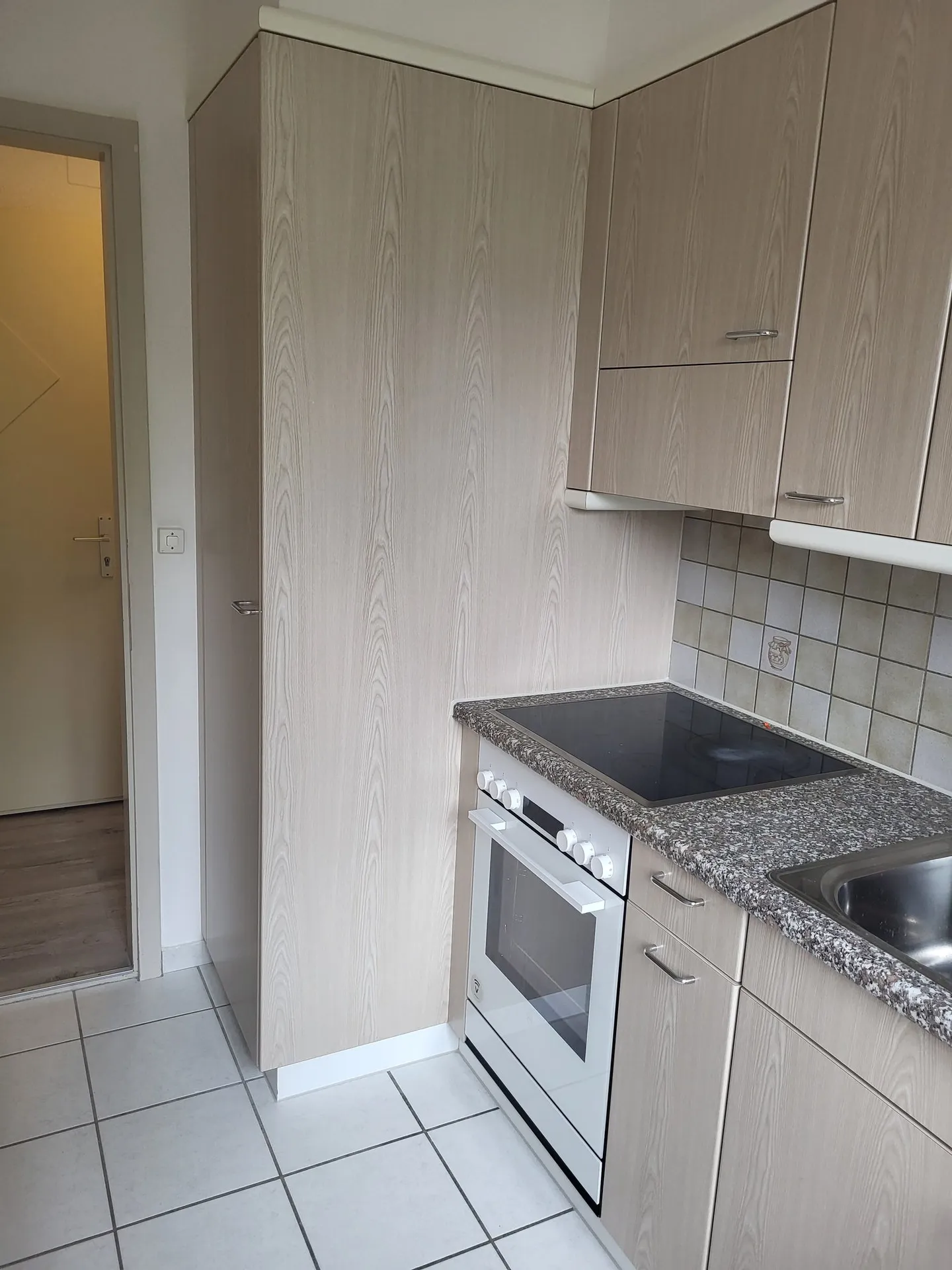 Charmante Wohnung in Nidau - Foto 5 von 16