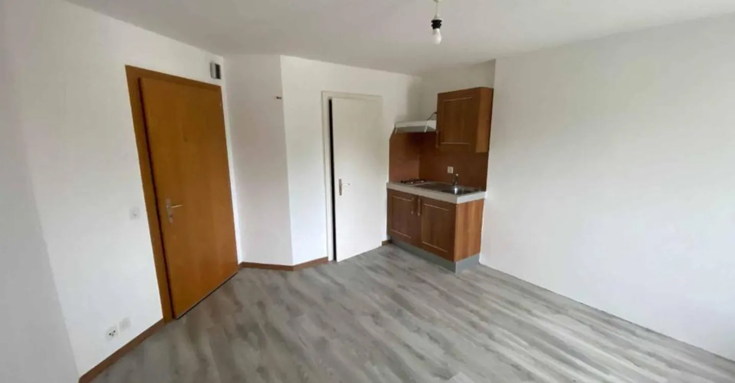 Studio di 20 m2 nel centro del villaggio di Agiez (1352) - Foto 2 di 6