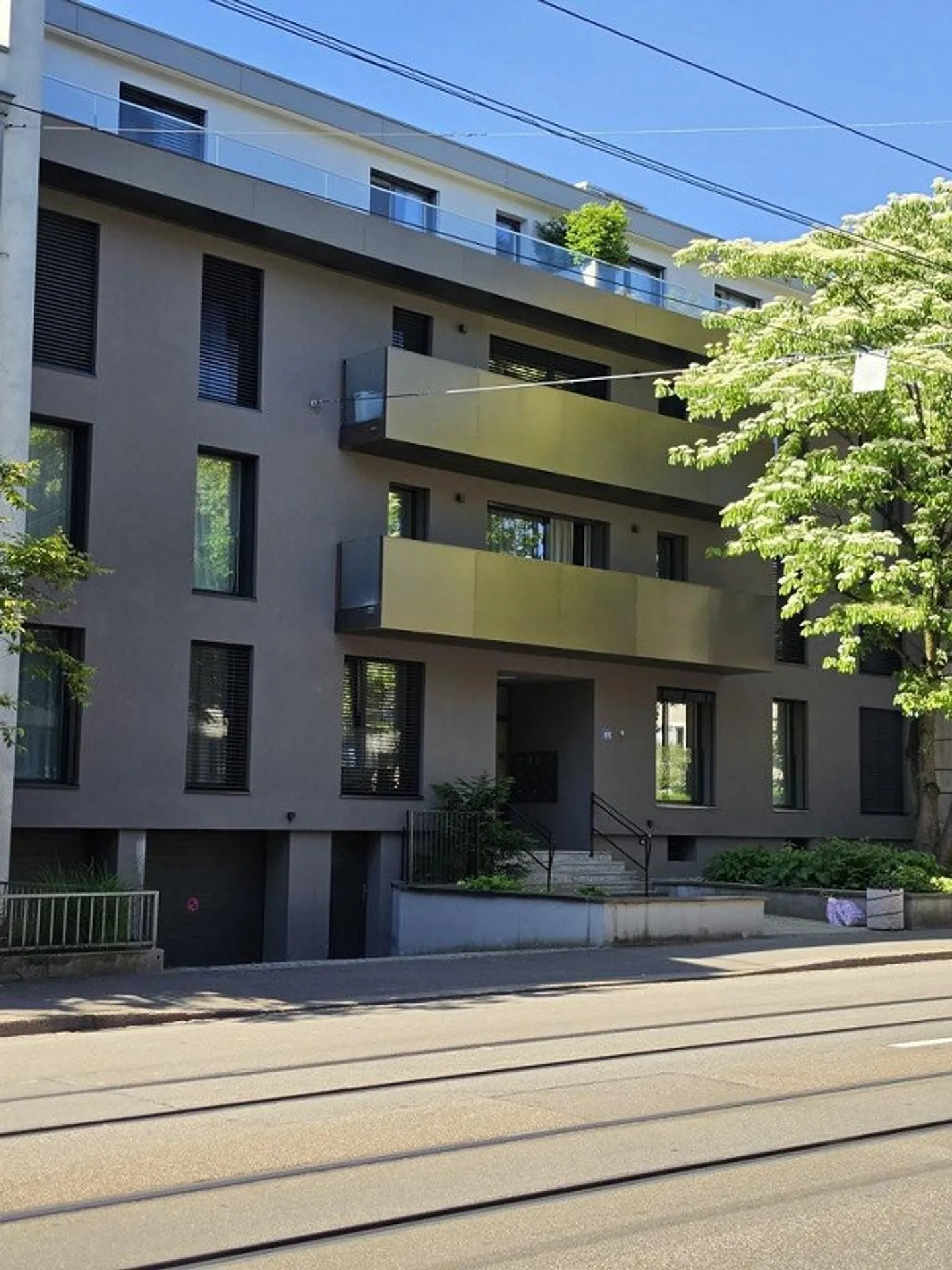 Appartement de jardin 4.5 pièces de première classe - Photo 1 sur 7